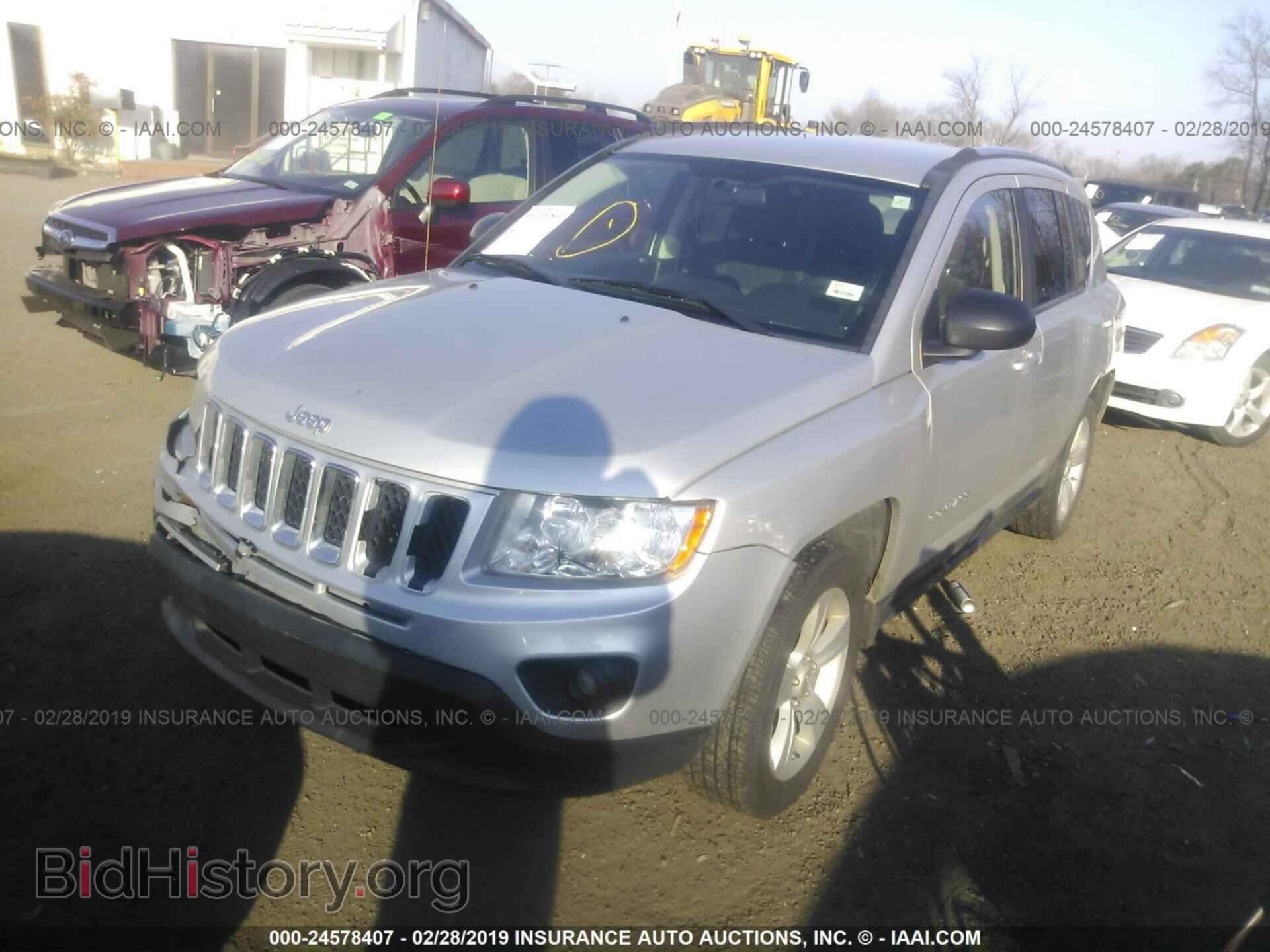 2011 JEEP COMPASS - VIN: 1J4NF1FB0BD134029 - Фото 2