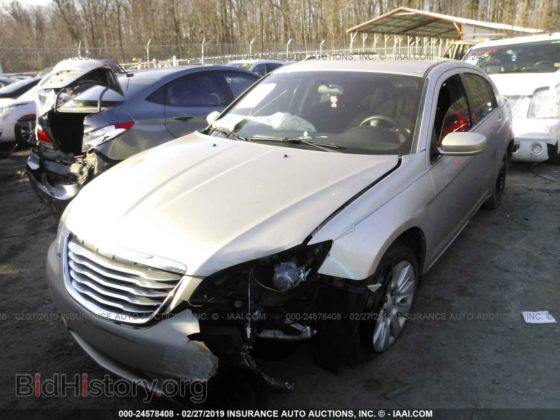2013 CHRYSLER 200 - VIN: 1C3CCBAG3DN722166 - Photo 2