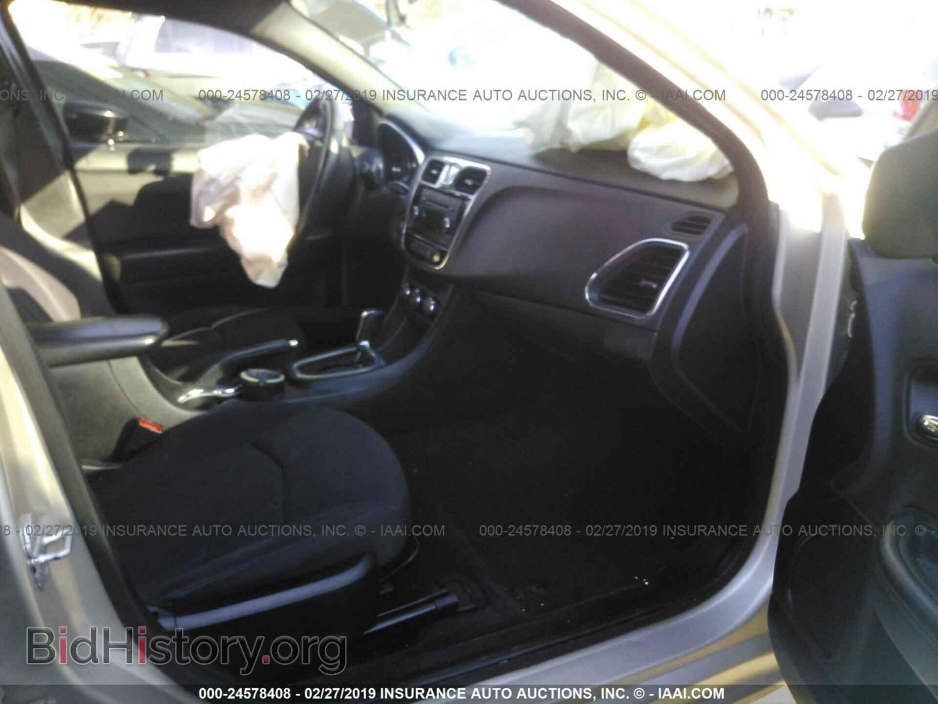 2013 CHRYSLER 200 - VIN: 1C3CCBAG3DN722166 - Photo 5