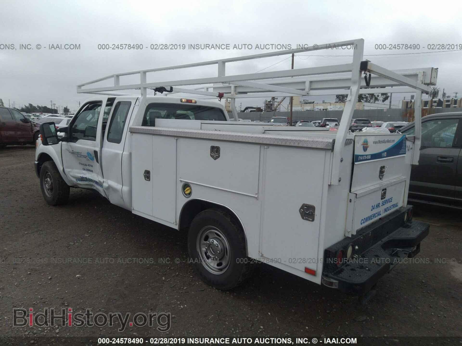 2011 FORD F250 - VIN: 1FT7X2A6XBEC81352 - Фото 3
