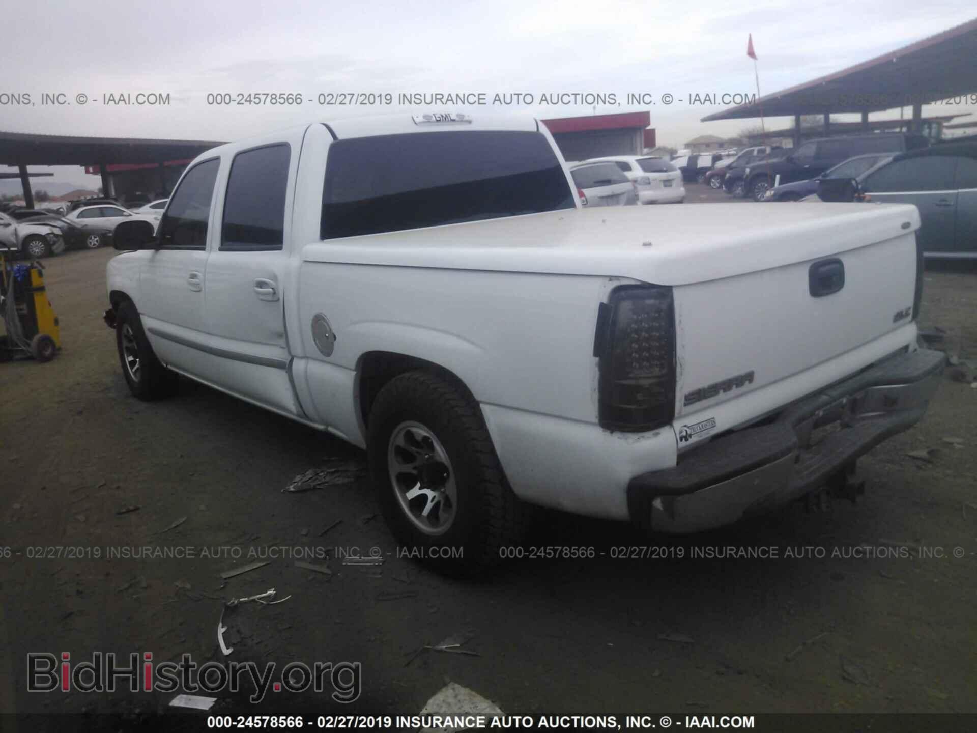 2004 GMC NEW SIERRA - VIN: 2GTEC13T241432625 - Фото 3