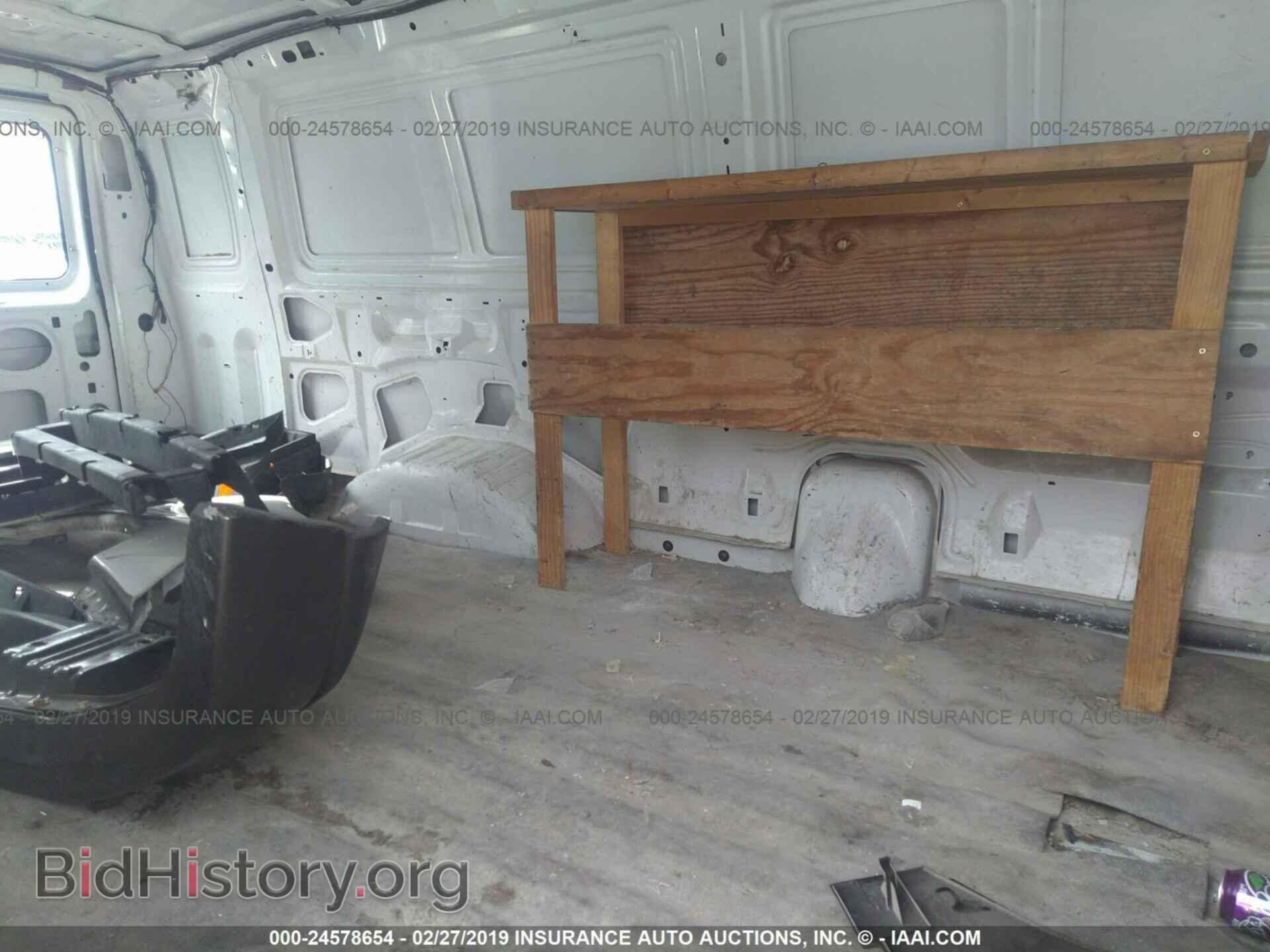2011 FORD ECONOLINE - VIN: 1FTSS3EL3BDB08132 - Фото 8