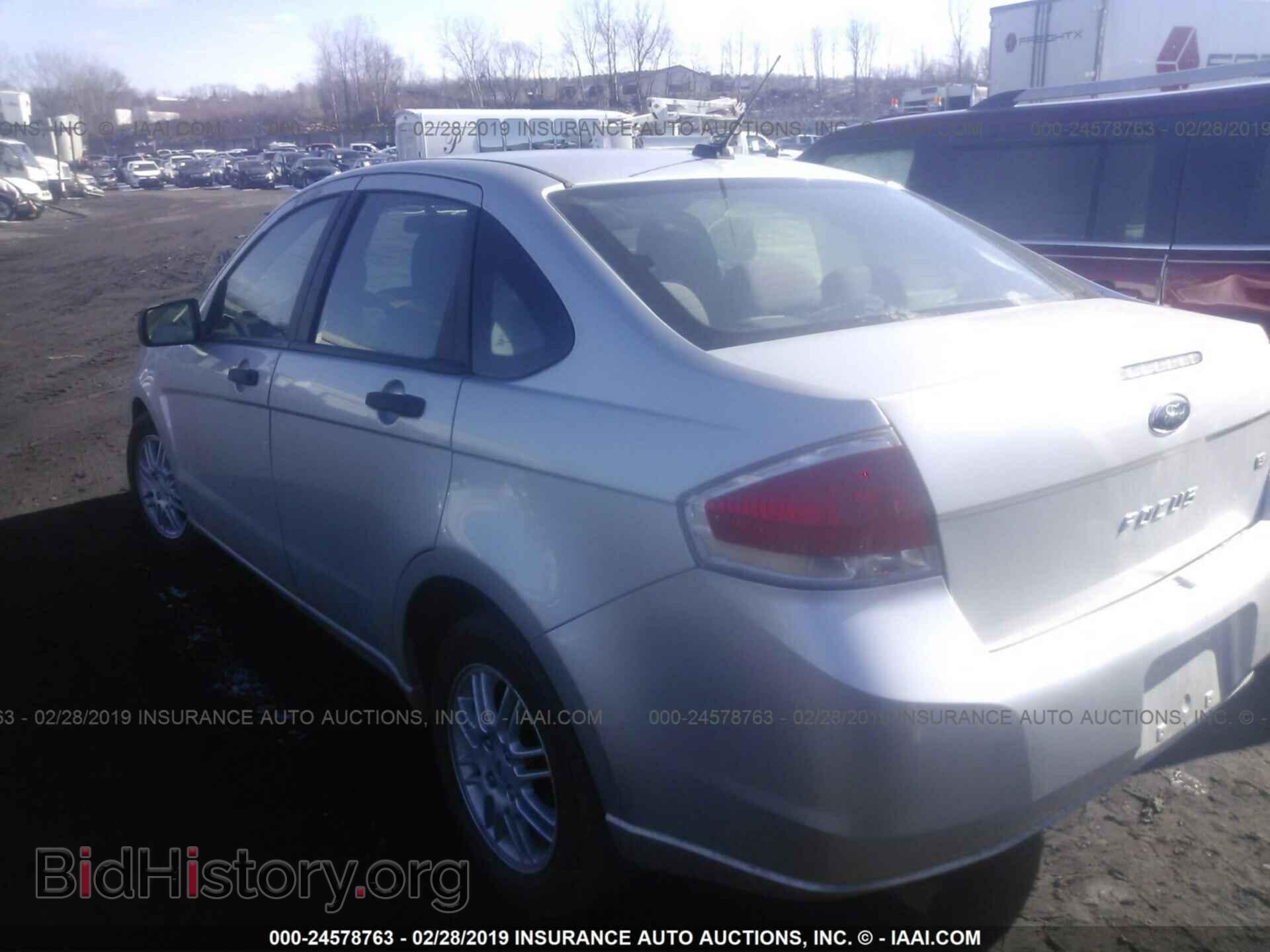 2010 FORD FOCUS - VIN: 1FAHP3FN6AW285178 - Фото 3