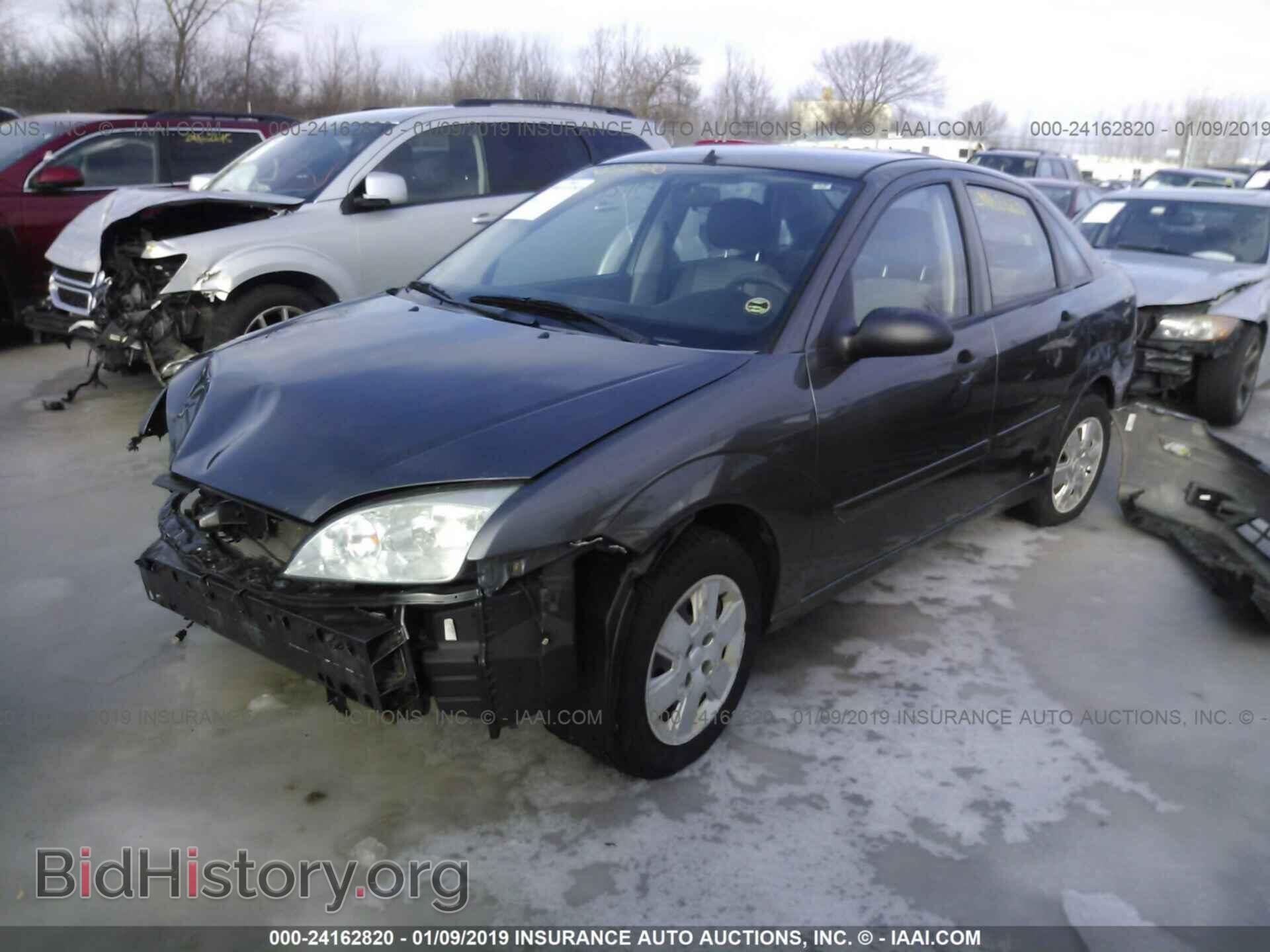 2007 FORD FOCUS - VIN: 1FAFP34N57W279939 - Photo 2