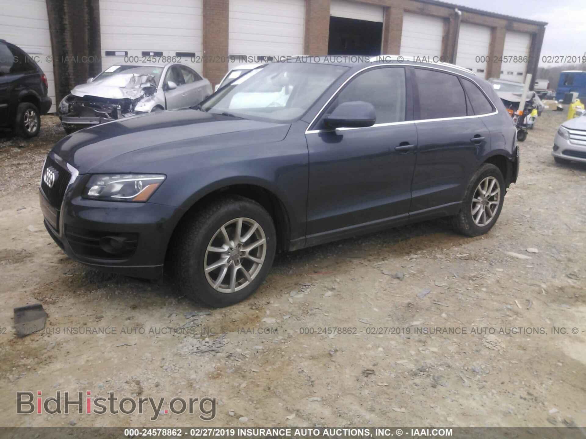 2010 AUDI Q5 - VIN: WA1LKAFP5AA054899 - Фото 2