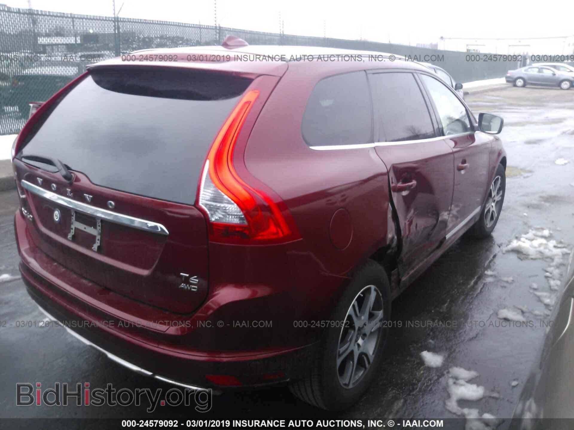 2015 VOLVO XC60 - VIN: YV4902RD4F2613192 - Фото 4