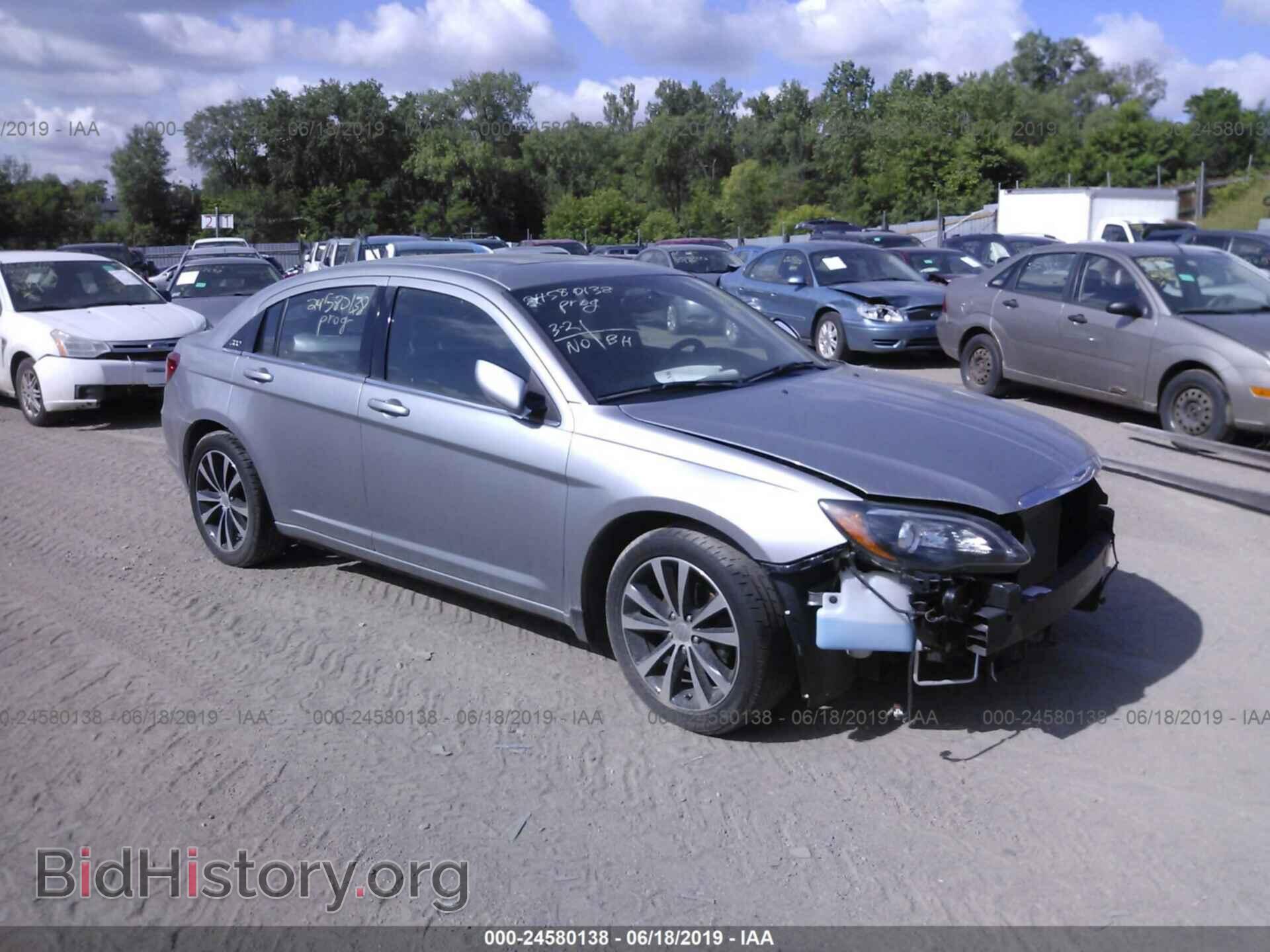 Фотография 1C3CCBCG8DN687153 - CHRYSLER 200 2013