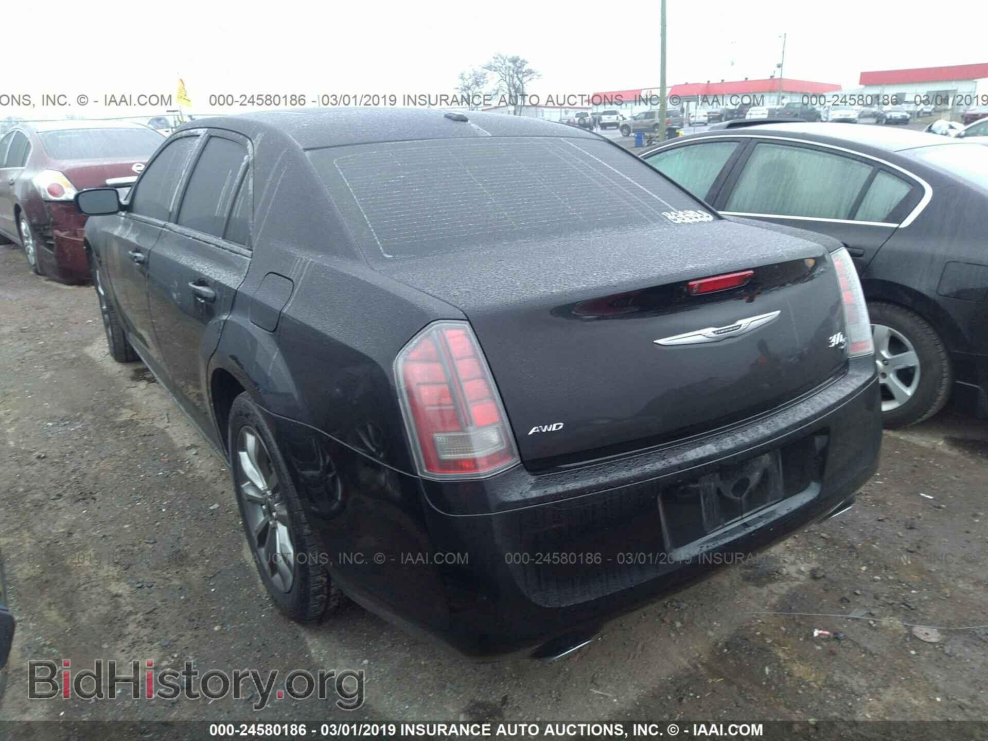 2014 CHRYSLER 300 - VIN: 2C3CCAGG2EH297728 - Фото 2