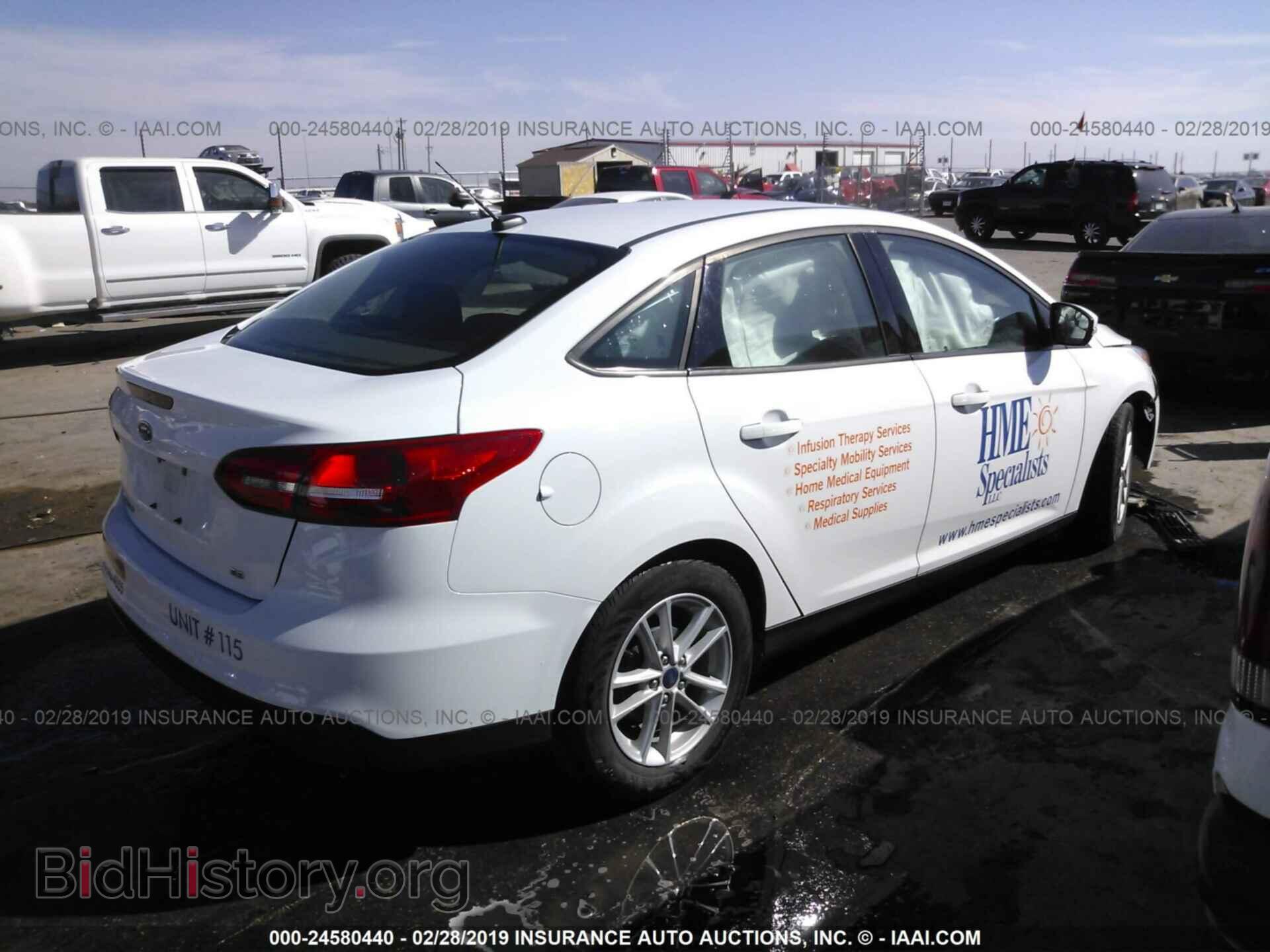 2017 FORD FOCUS - VIN: 1FADP3F22HL222904 - Photo 4