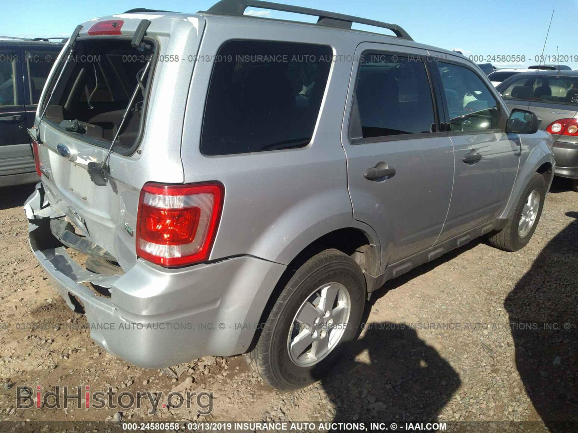 2011 FORD ESCAPE - VIN: 1FMCU0DG2BKC52859 - Фото 4