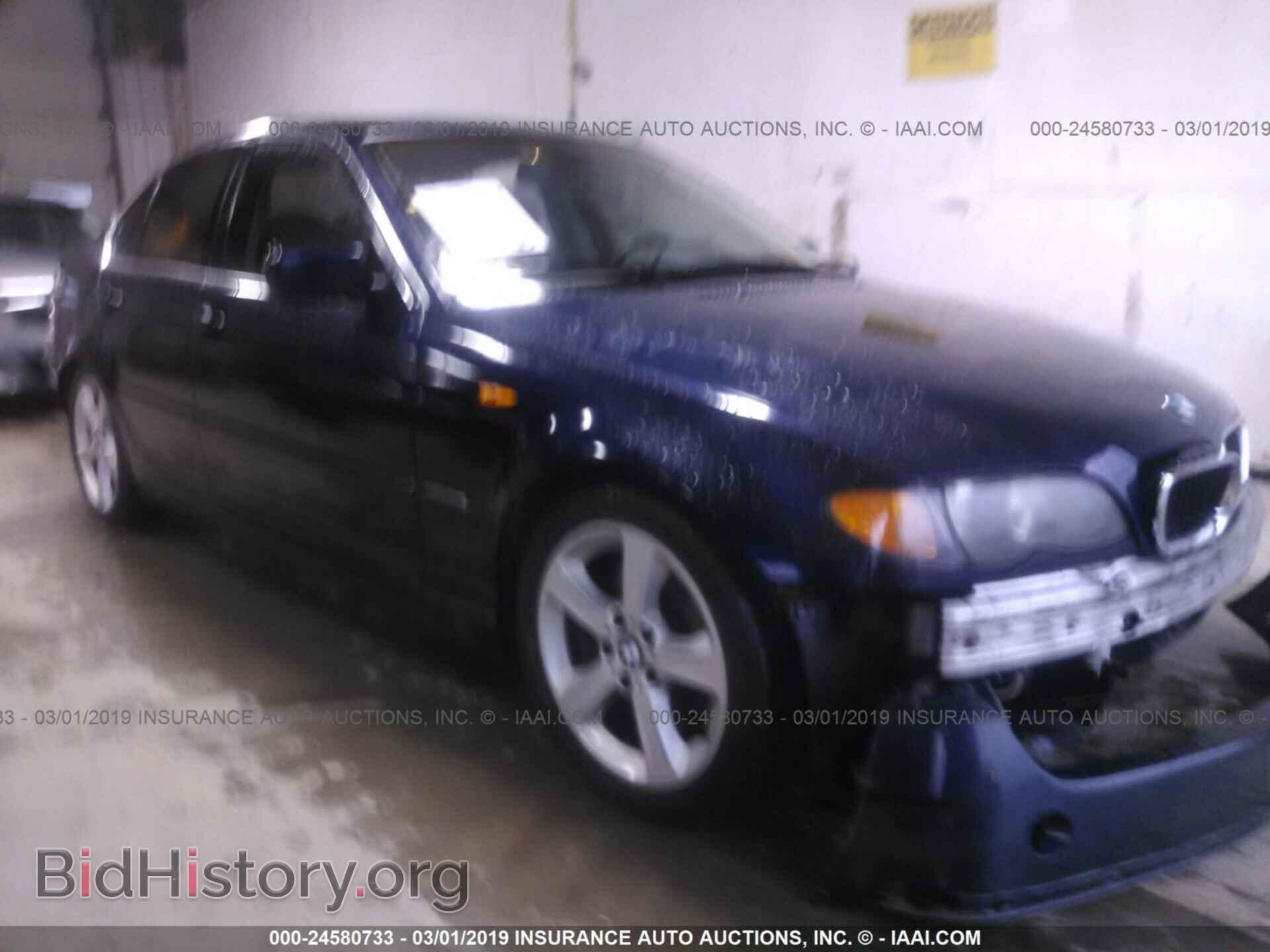 Photo WBAEV53414KM33451 - BMW 330 2004