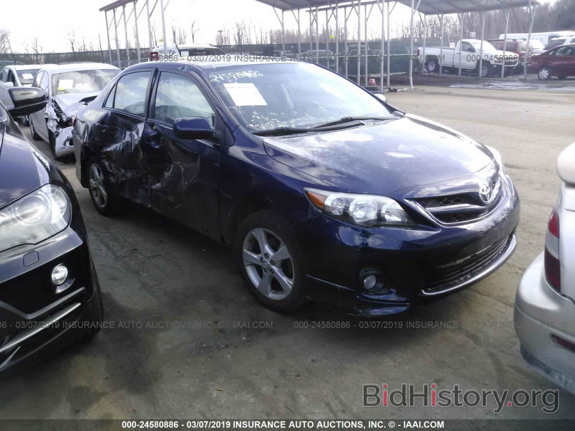 Photo 2T1BU4EE6BC750066 - TOYOTA COROLLA 2011