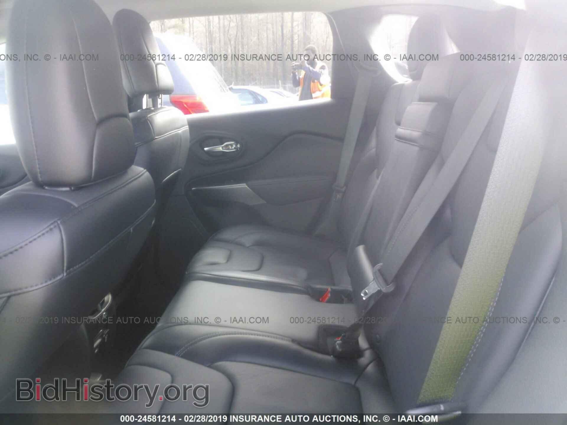 2019 JEEP CHEROKEE - VIN: 1C4PJLDNXKD242583 - Фото 8