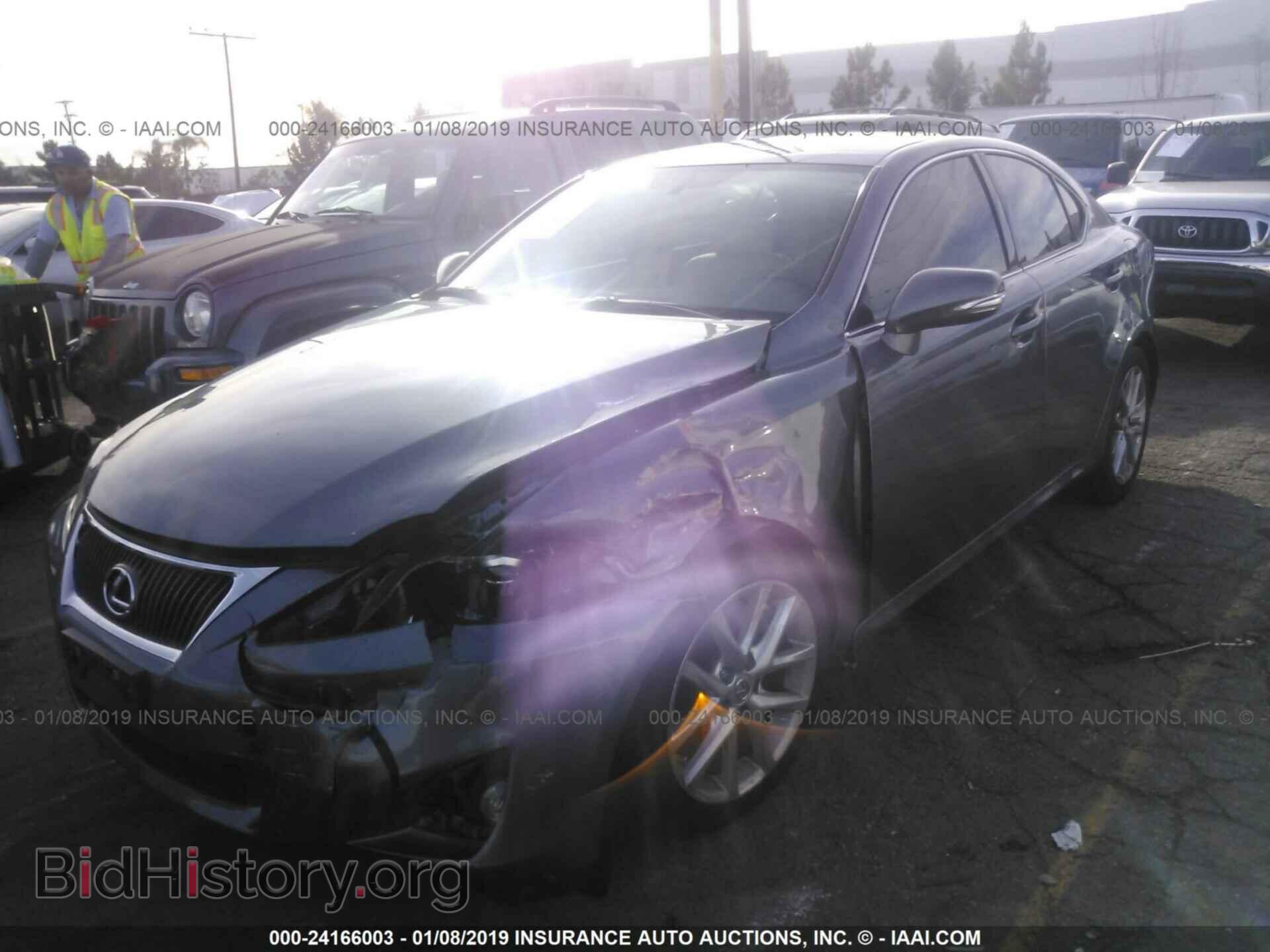 2012 LEXUS IS - VIN: JTHBF5C24C5176301 - Photo 2