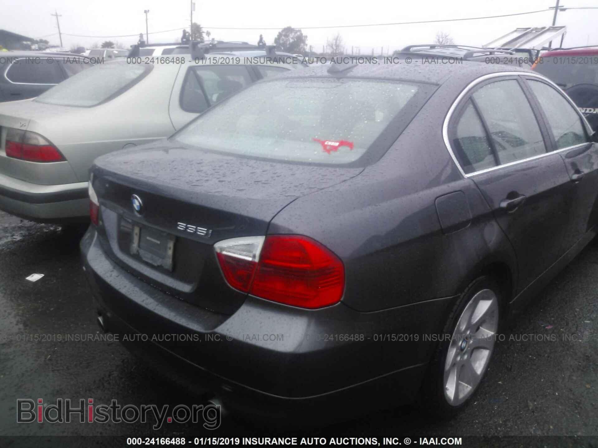 2008 BMW 335 - VIN: WBAVB735X8KY63241 - Фото 4