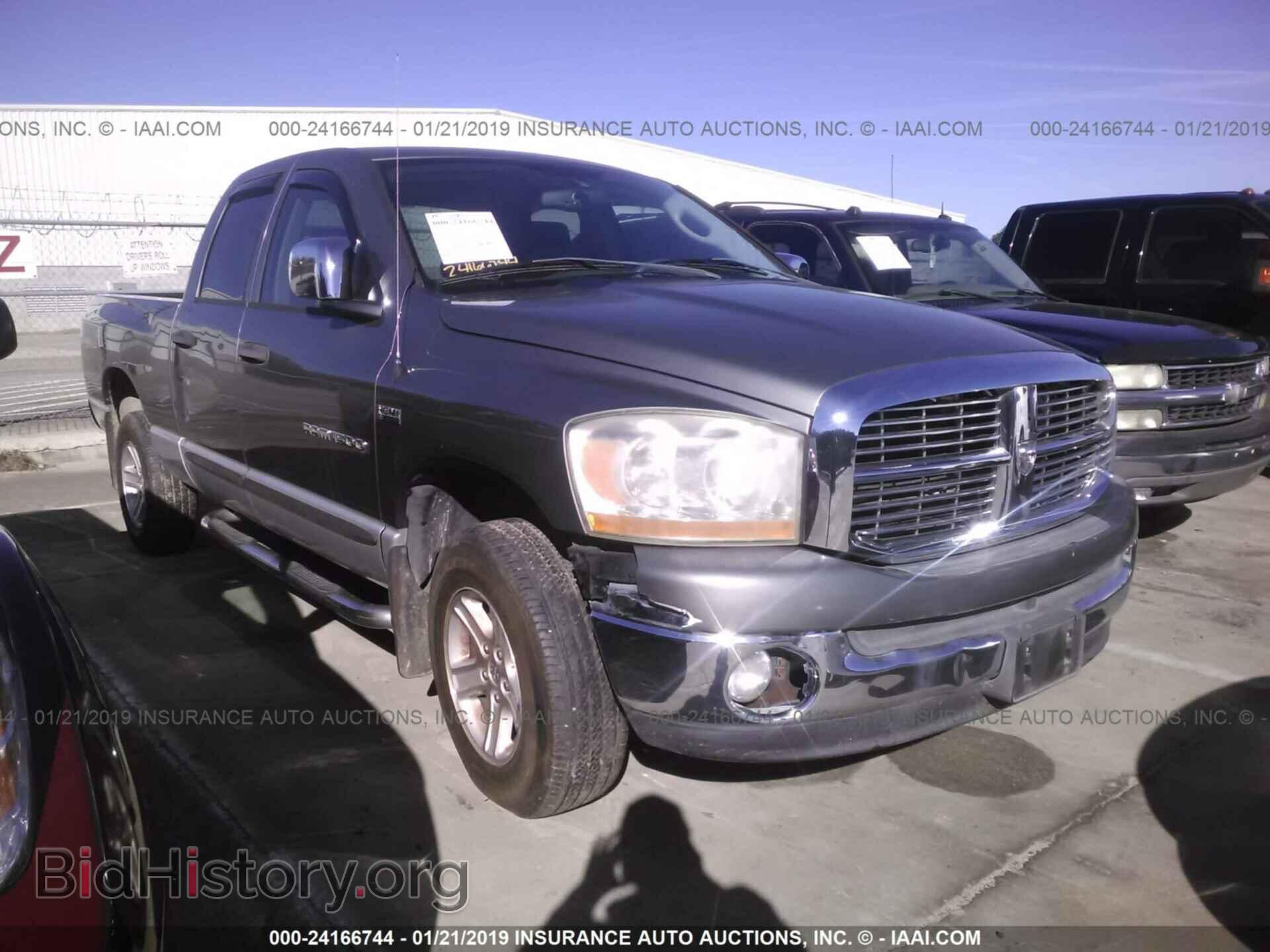 Фотография 1D7HU18286S527127 - DODGE RAM 1500 2006