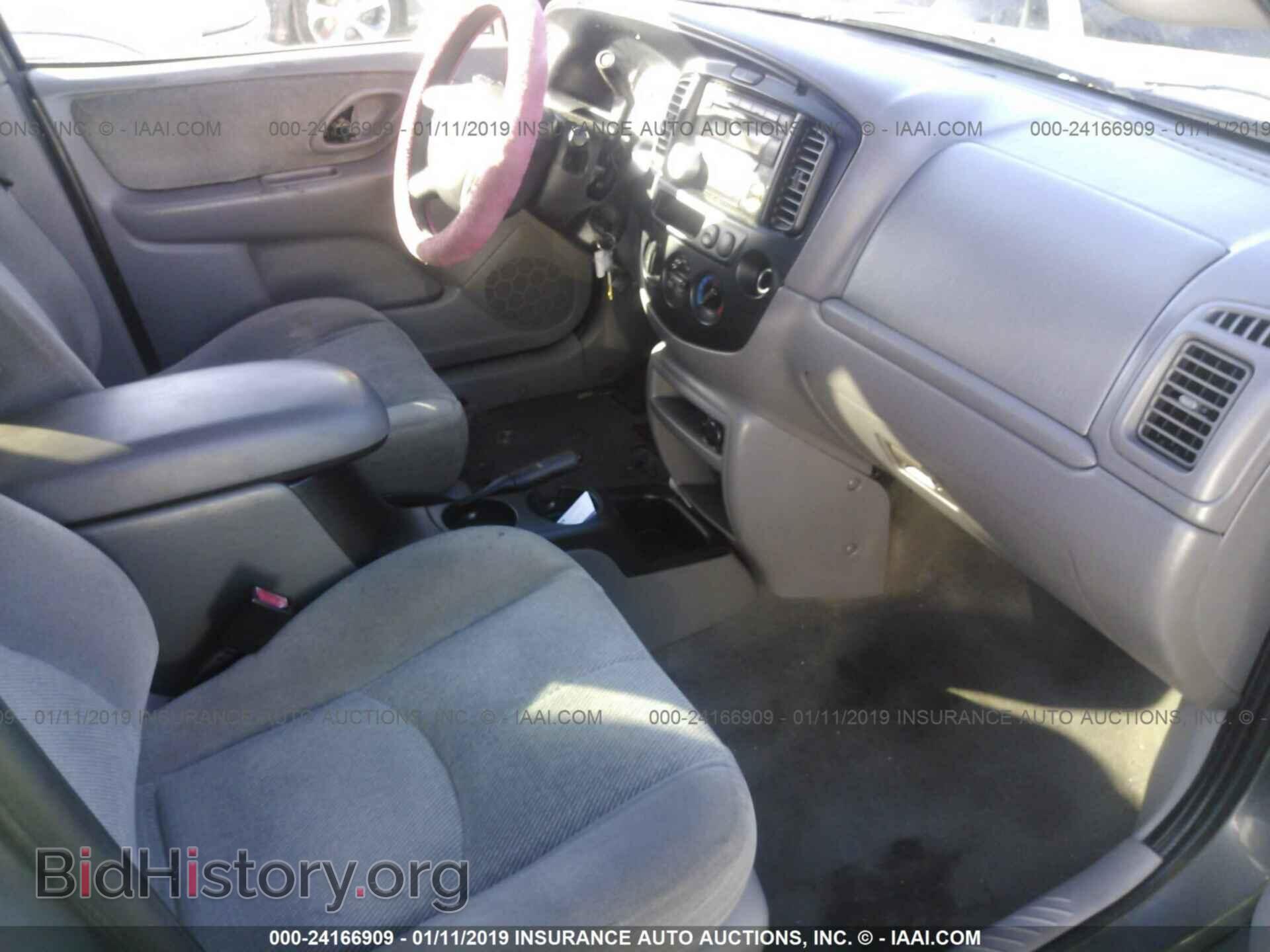 2002 MAZDA TRIBUTE - VIN: 4F2YU09142KM45271 - Photo 5