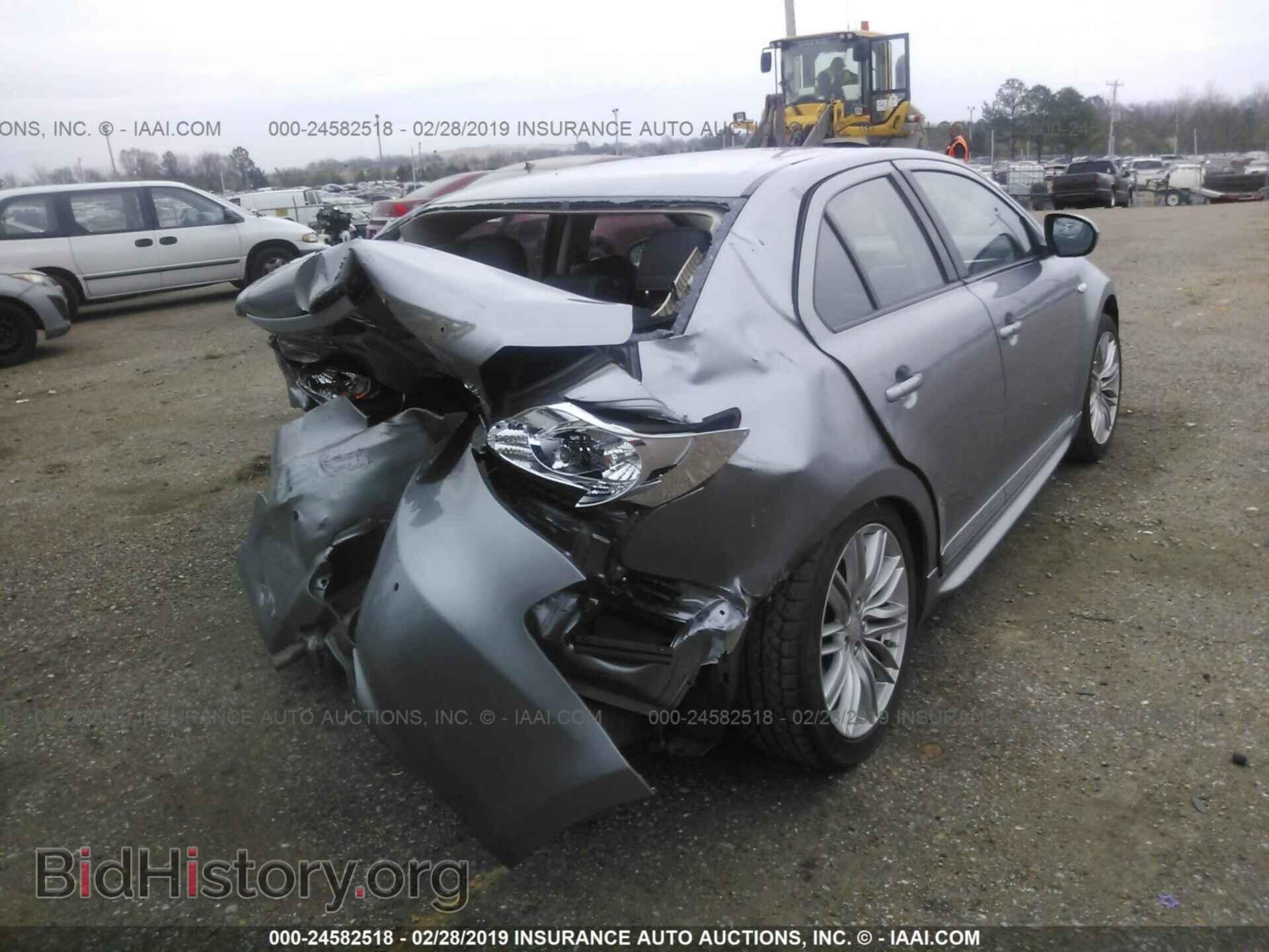 2011 SUZUKI KIZASHI - VIN: JS2RE9A8XB6110013 - Фото 4