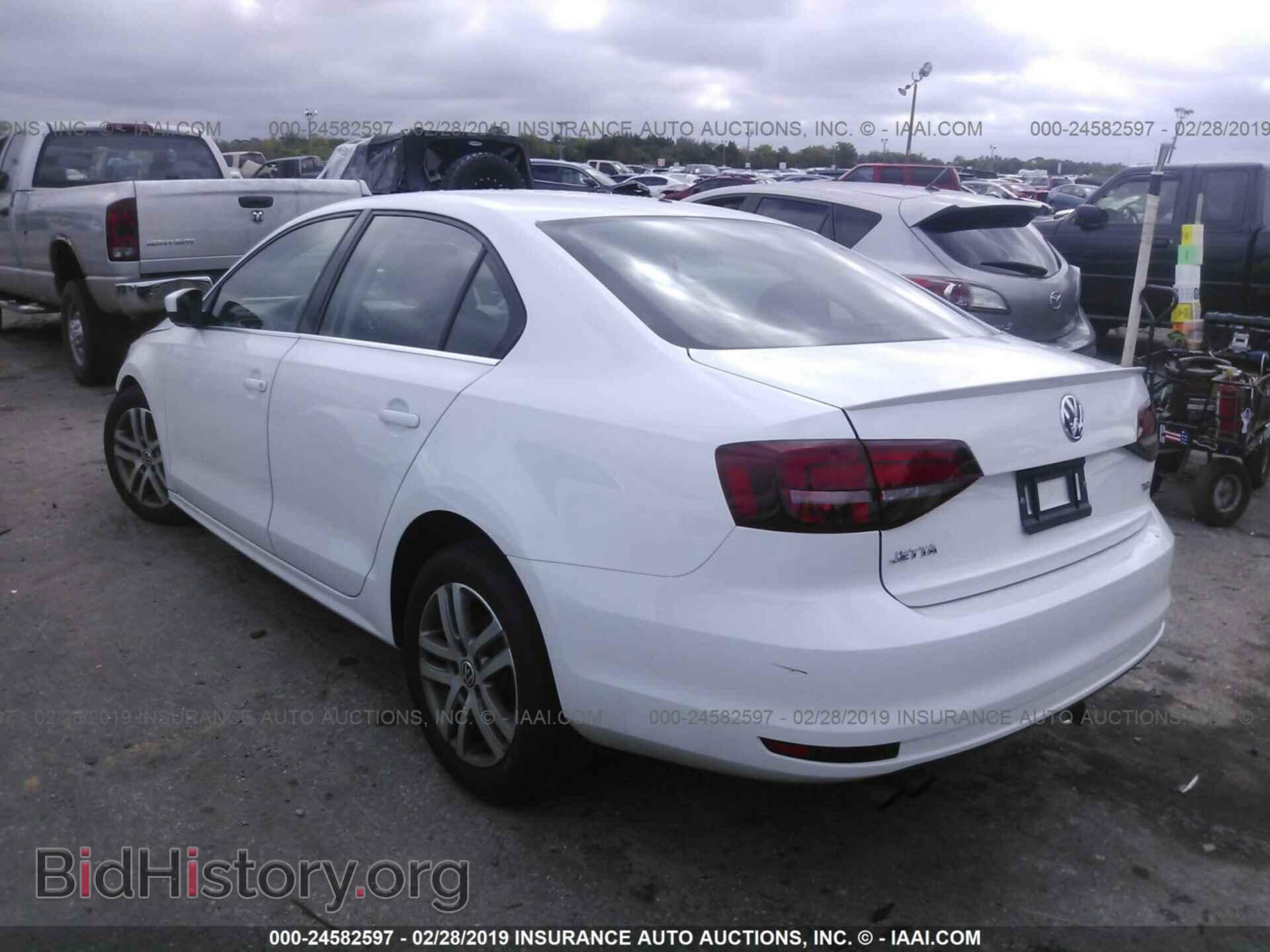 2017 VOLKSWAGEN JETTA - VIN: 3VW2B7AJ0HM406093 - Фото 3
