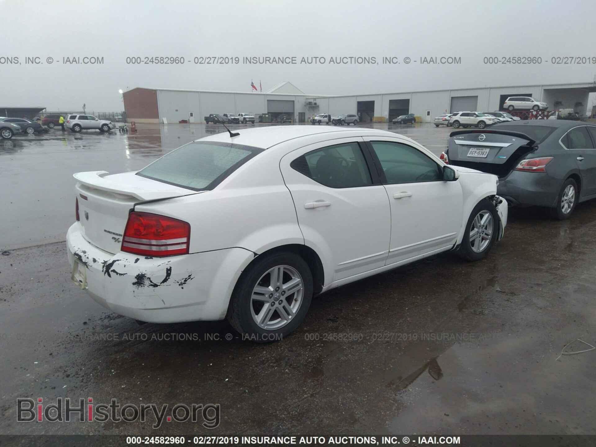 2010 DODGE AVENGER - VIN: 1B3CC5FB4AN149351 - Photo 4