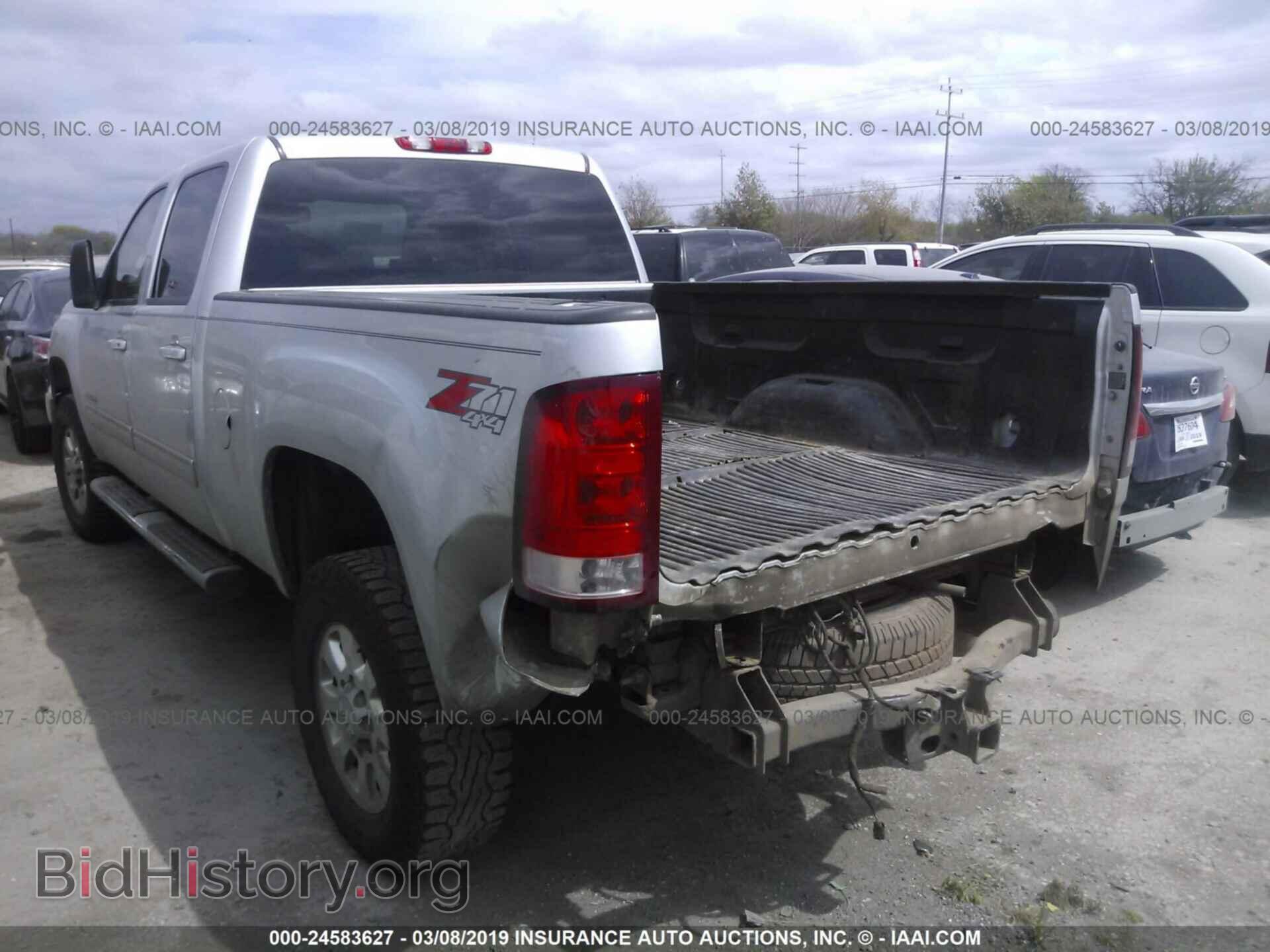2012 GMC SIERRA - VIN: 1GT121E89CF139077 - Фото 3