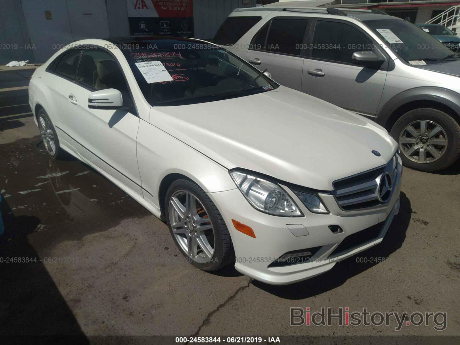 Photo WDDKJ7CB3AF044428 - MERCEDES-BENZ E 2010