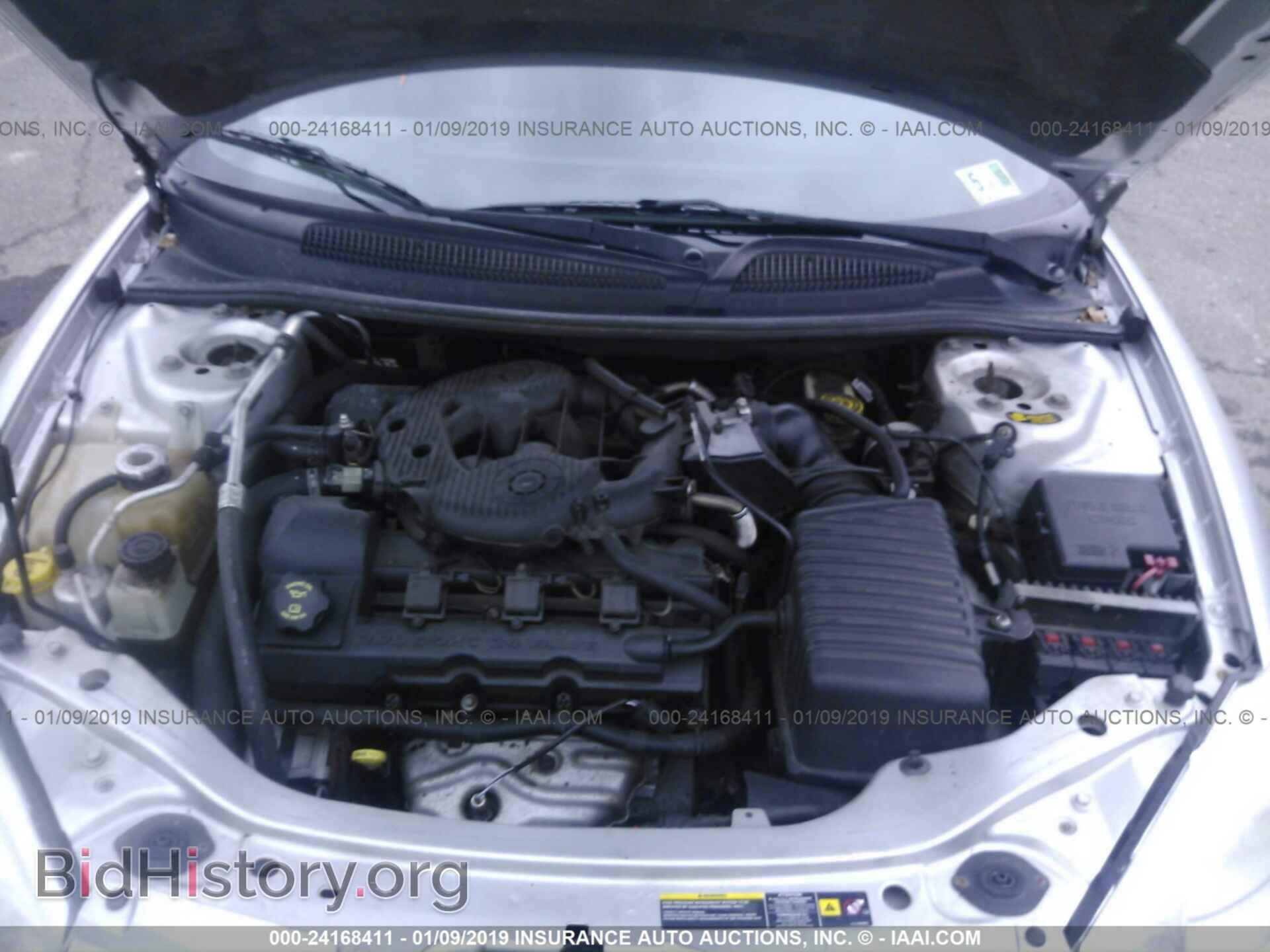 2005 CHRYSLER SEBRING - VIN: 1C3EL75RX5N555680 - Фото 10