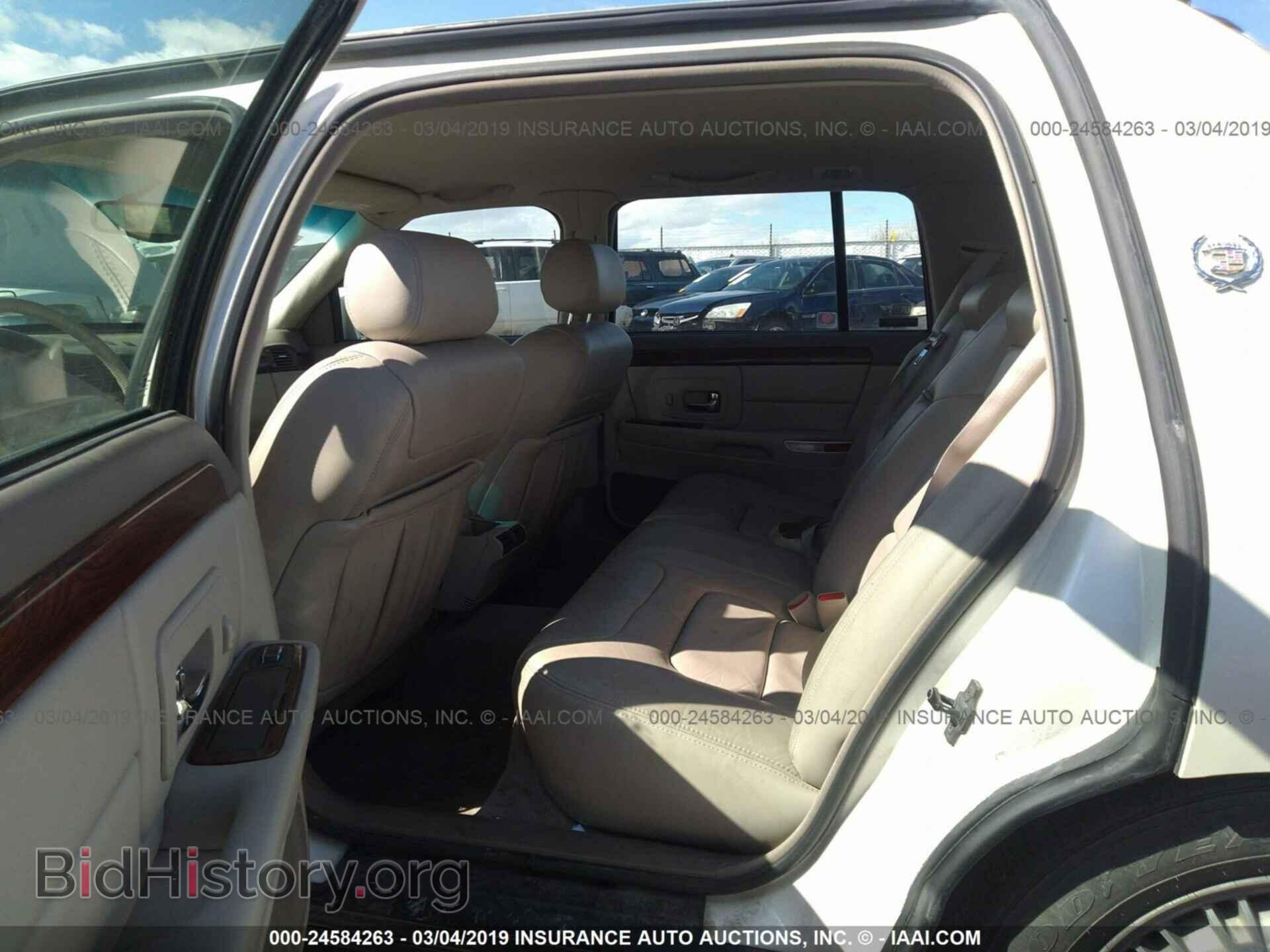 1998 CADILLAC DEVILLE - VIN: 1G6KD54Y6WU743504 - Photo 8