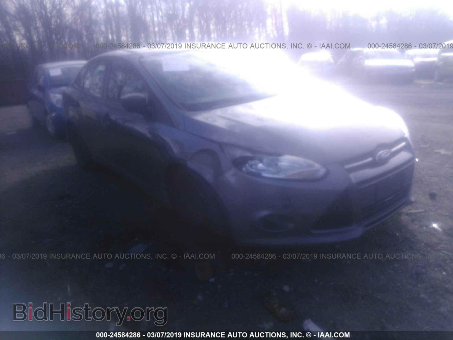 Photo 1FAHP3E21CL269465 - FORD FOCUS 2012