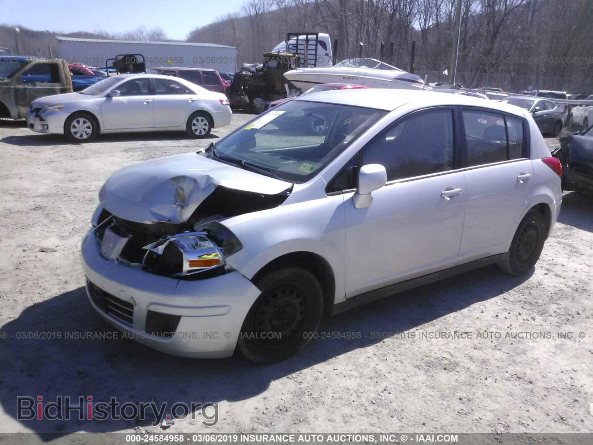 2009 NISSAN VERSA - VIN: 3N1BC13E69L370644 - Фото 2