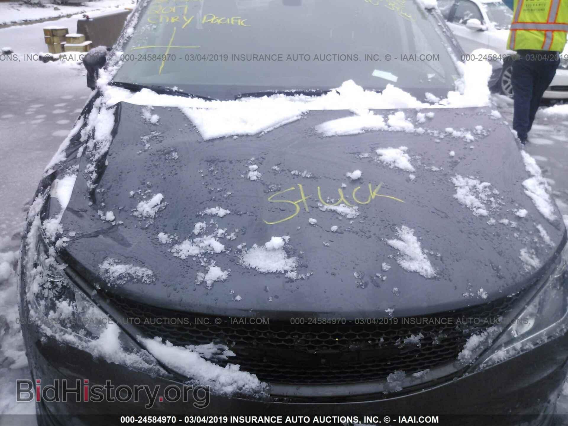 2017 CHRYSLER PACIFICA - VIN: 2C4RC1BG7HR744937 - Photo 10
