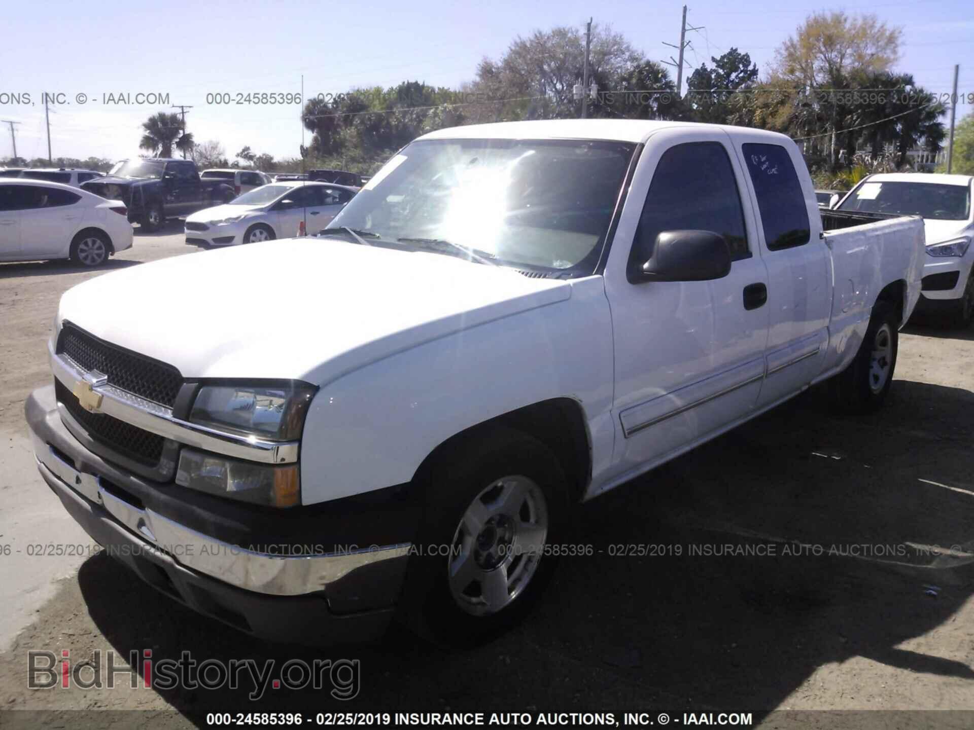 2005 CHEVROLET SILVERADO - VIN: 2GCEC19V951174310 - Photo 2