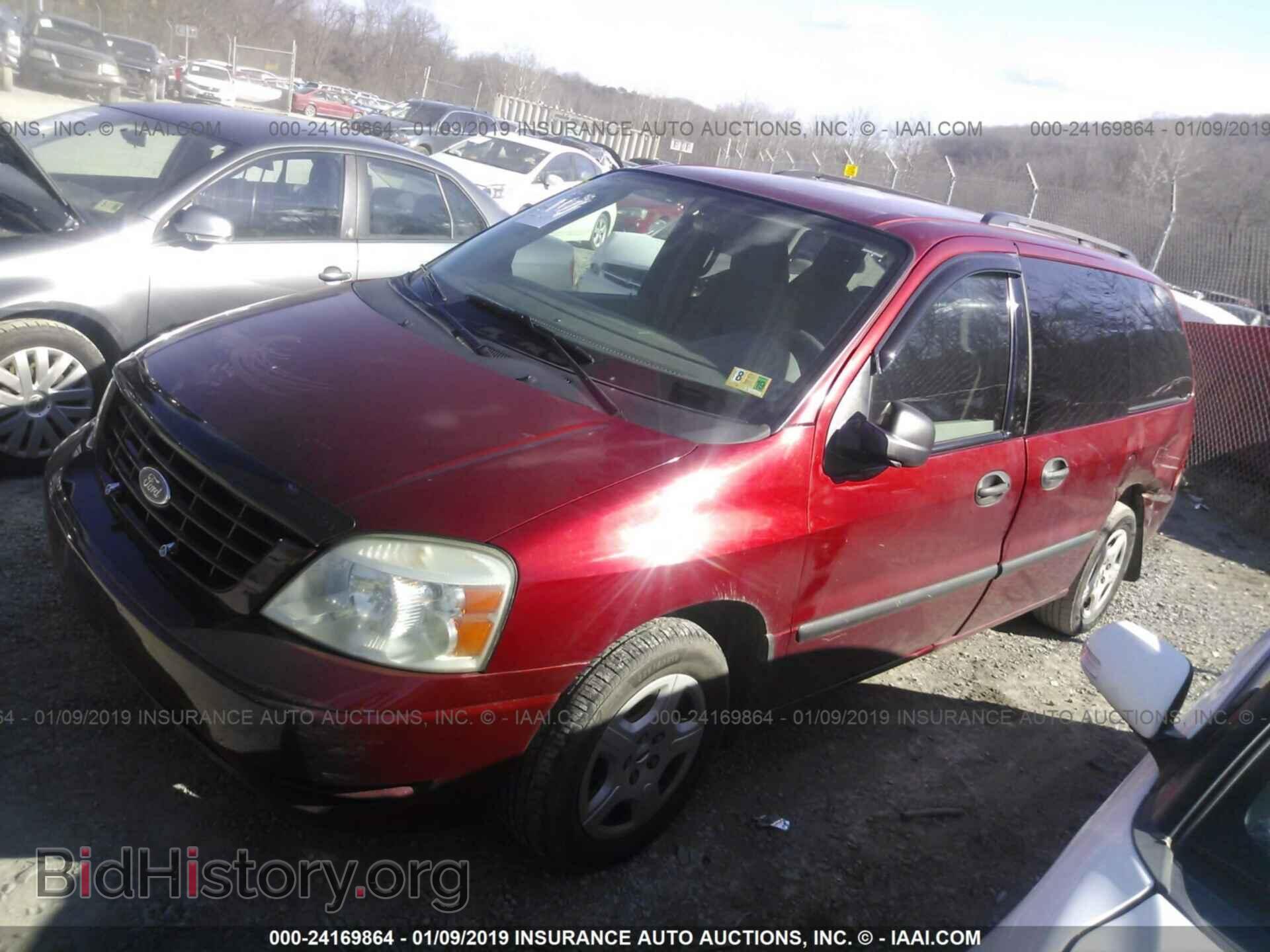 2004 FORD FREESTAR - VIN: 2FMZA51624BB15509 - Фото 2