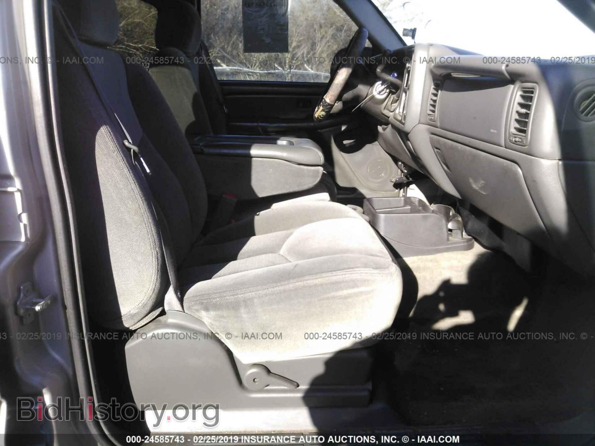 2006 GMC NEW SIERRA - VIN: 2GTEK13TX61155793 - Фото 5