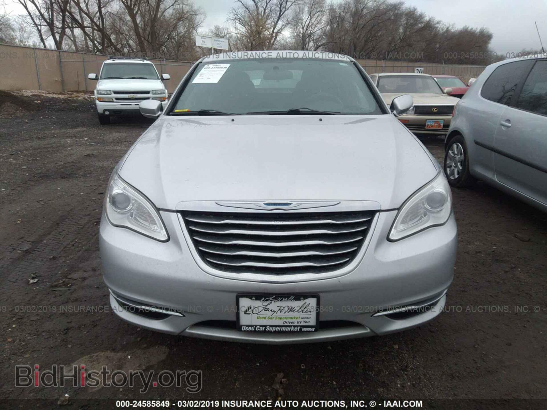 2012 CHRYSLER 200 - VIN: 1C3CCBAB7CN318449 - Фото 6