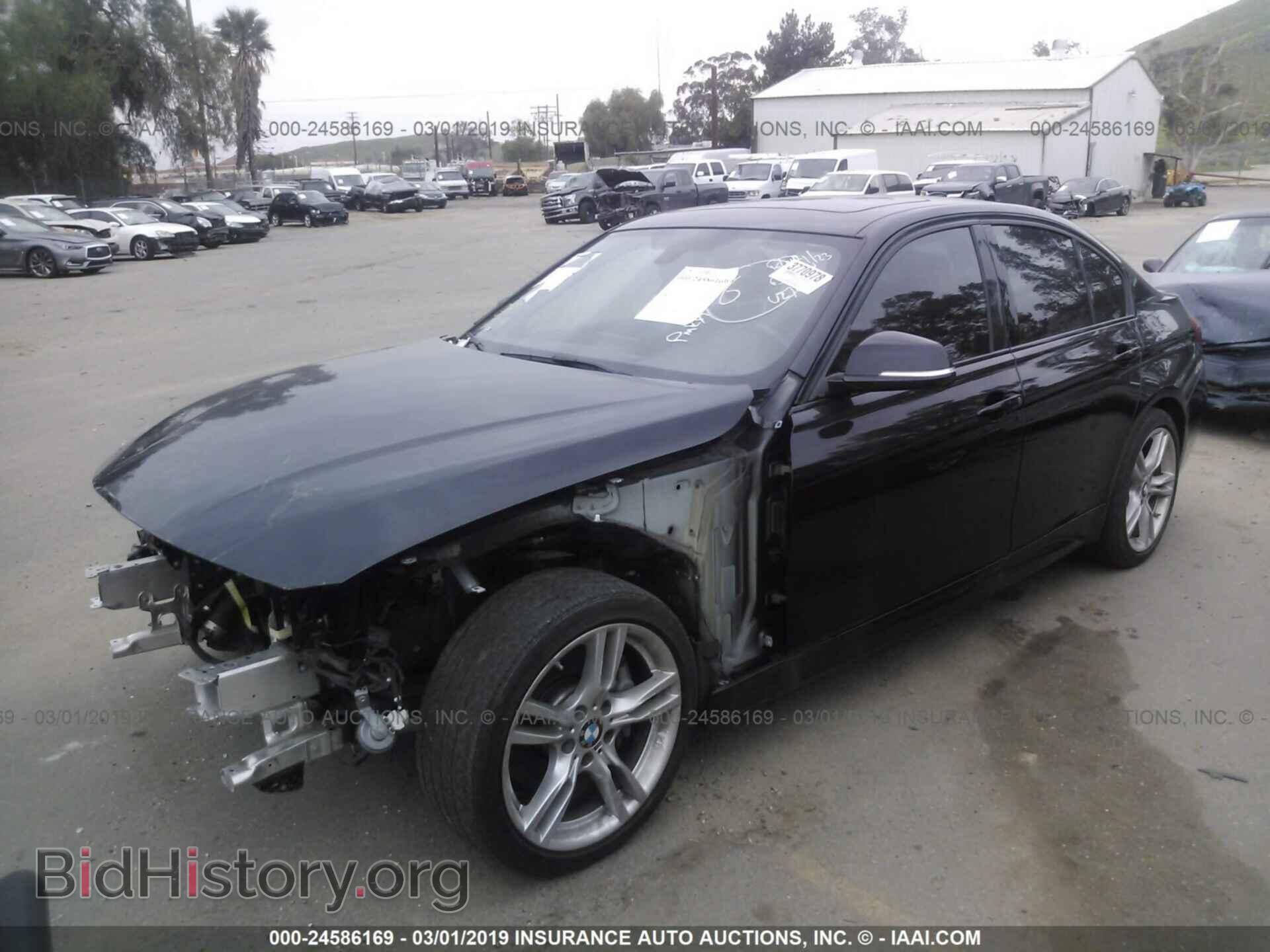 2016 BMW 328 - VIN: WBA8E9G58GNU27625 - Фото 2