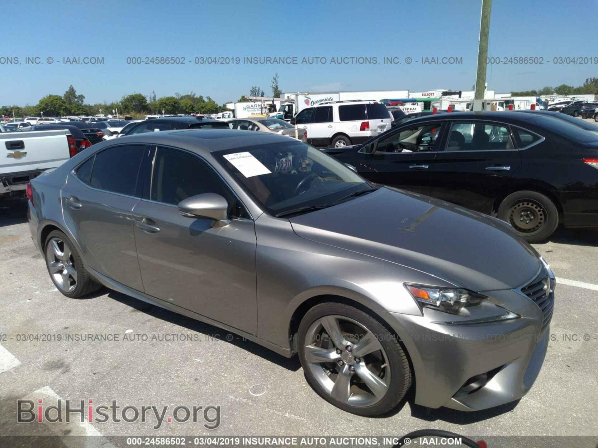 Photo JTHBE1D2XE5000236 - LEXUS IS 2014