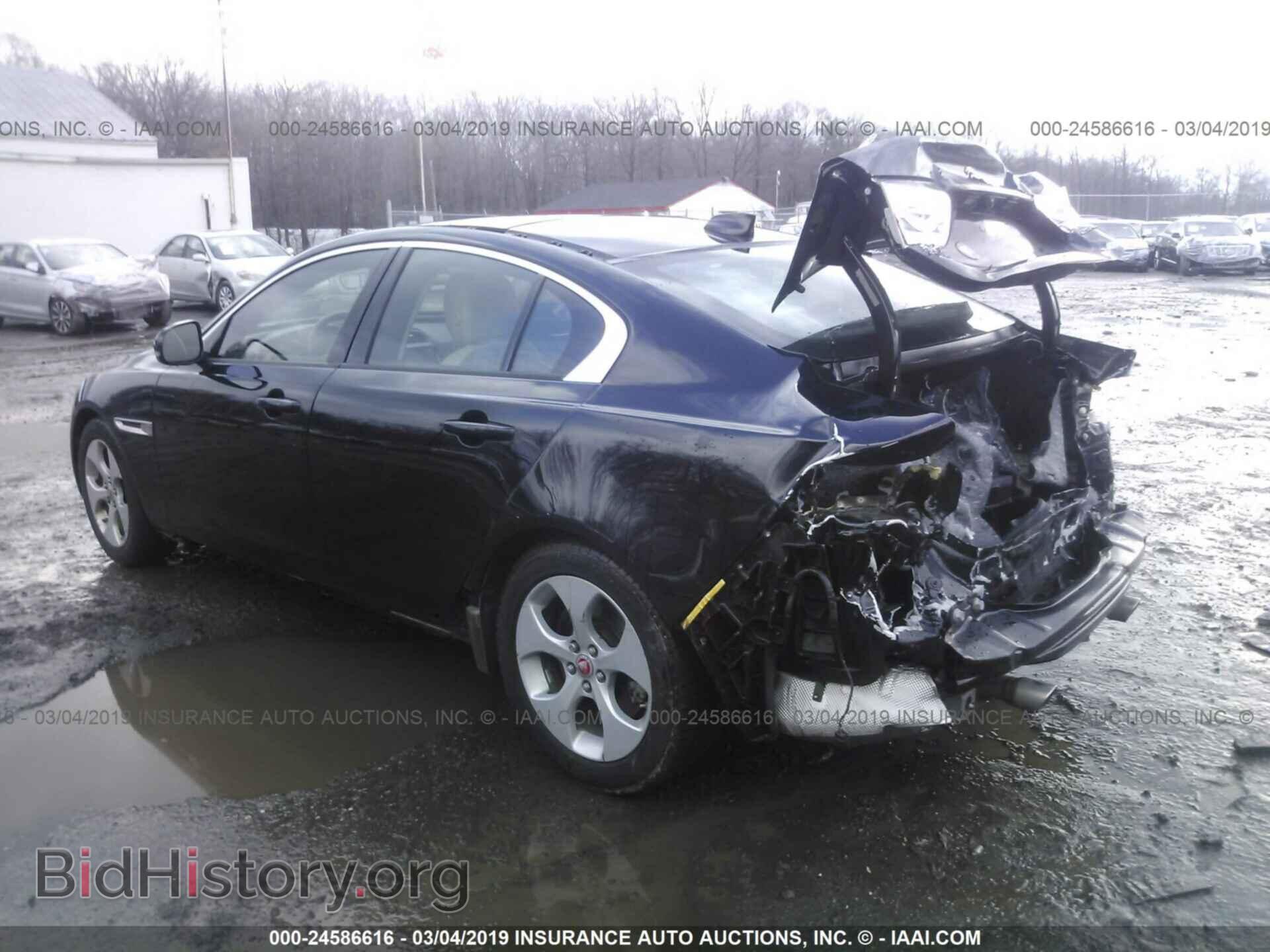 2018 JAGUAR XE - VIN: SAJAR4FX3JCP33957 - Фото 3