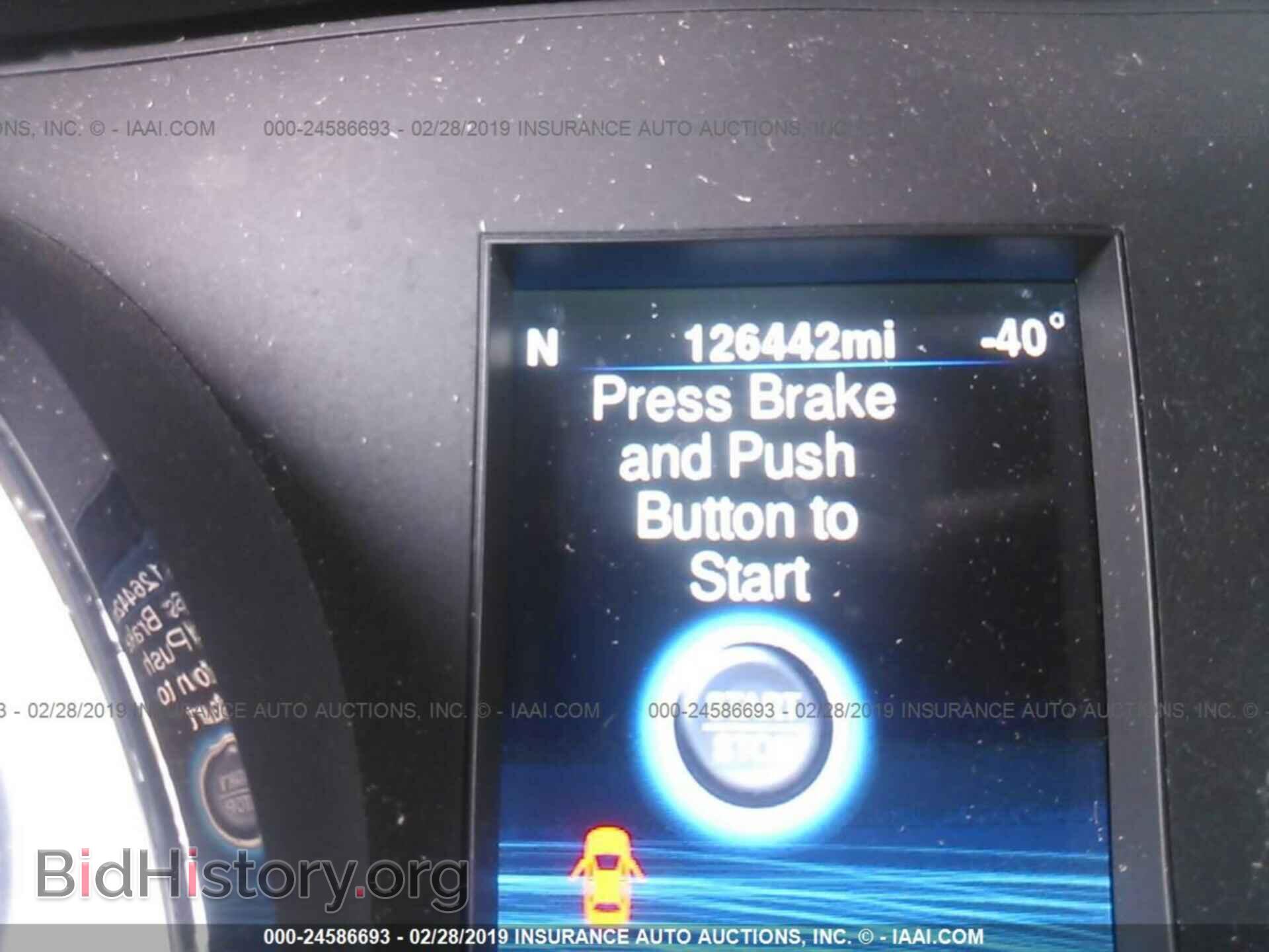 2014 CHRYSLER 300 - VIN: 2C3CCAGG4EH381775 - Фото 7