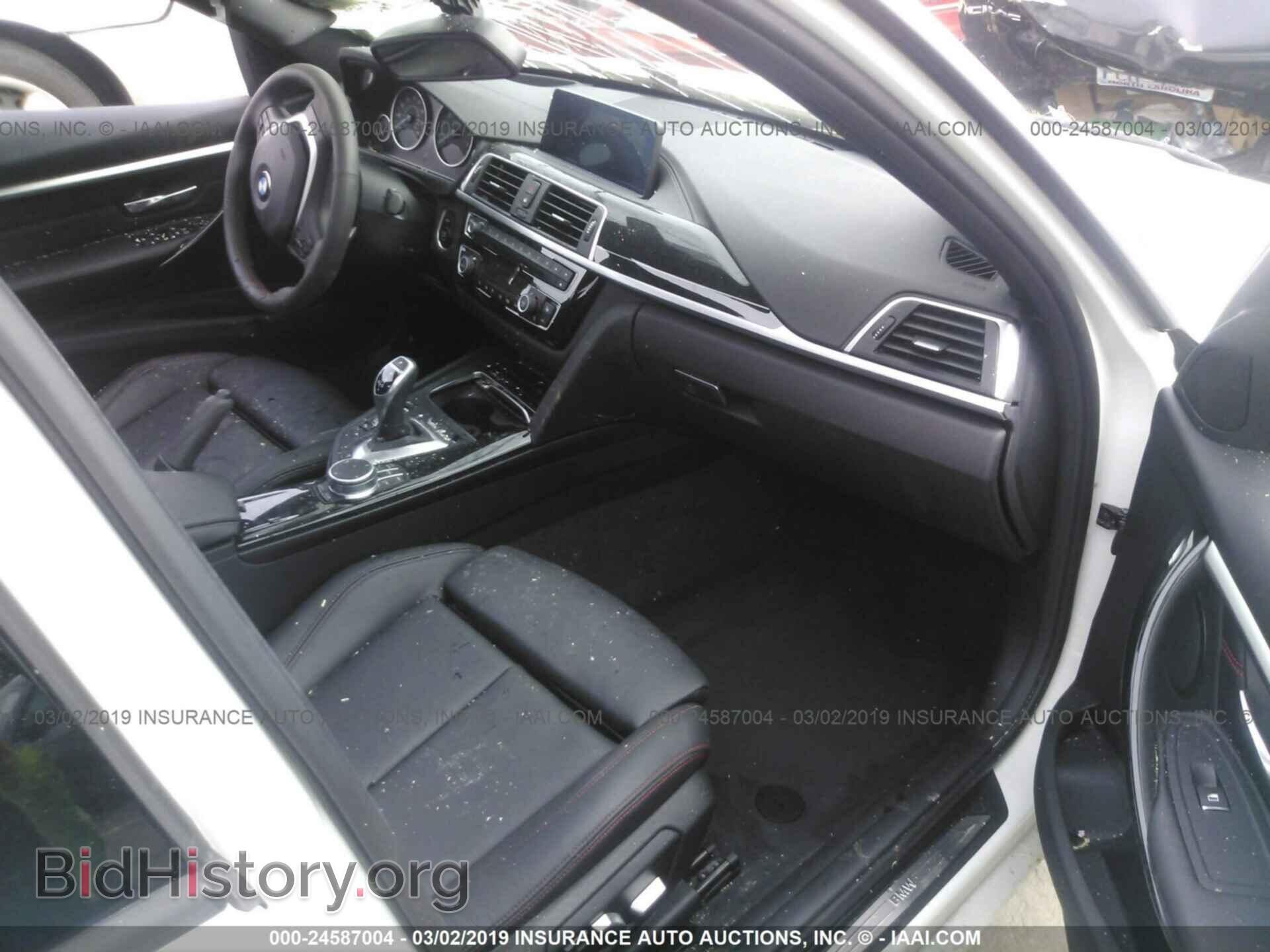 2018 BMW 330 - VIN: WBA8D9G57JNU69889 - Фото 5