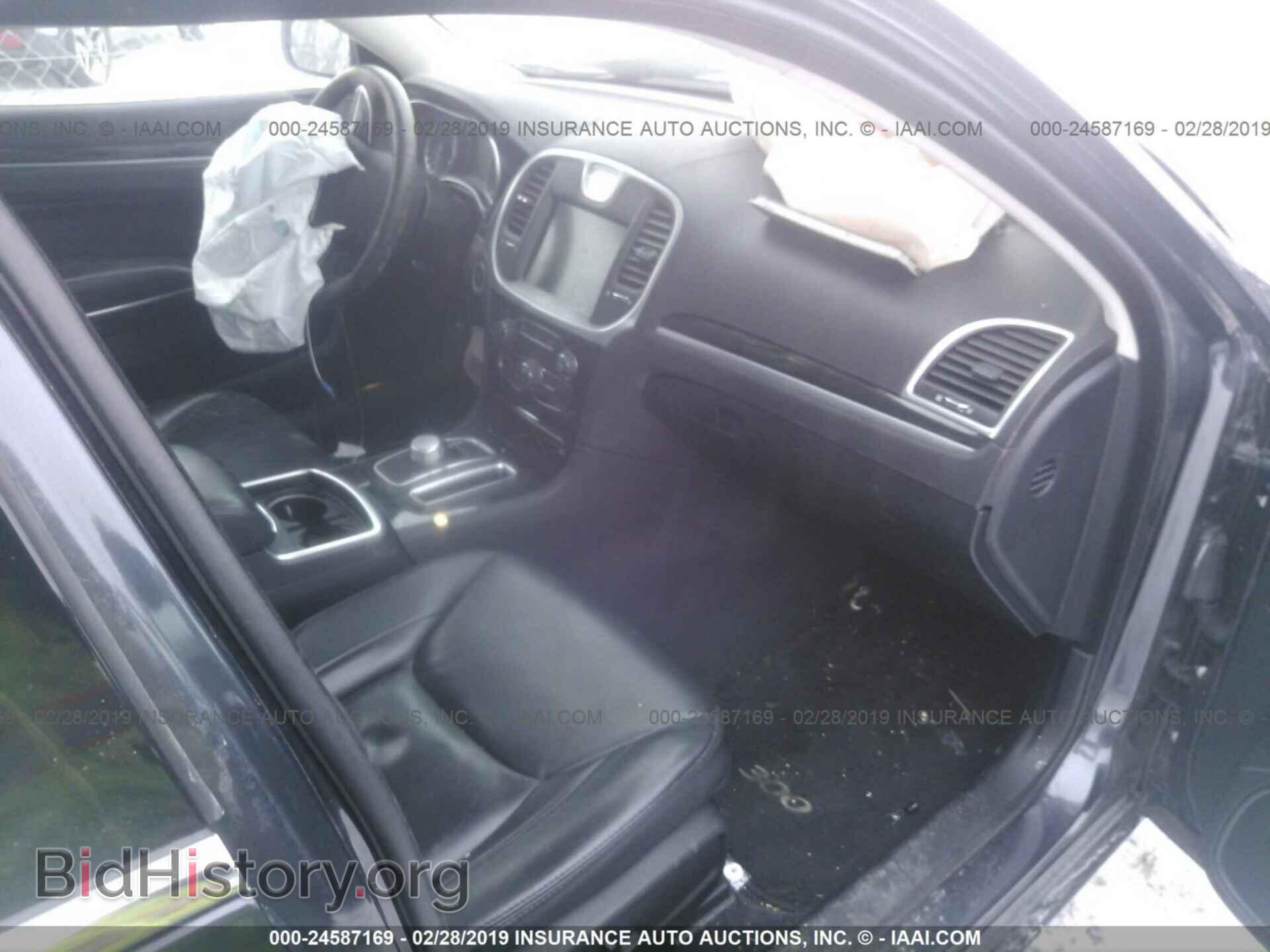 2016 CHRYSLER 300 - VIN: 2C3CCARG2GH148204 - Photo 5