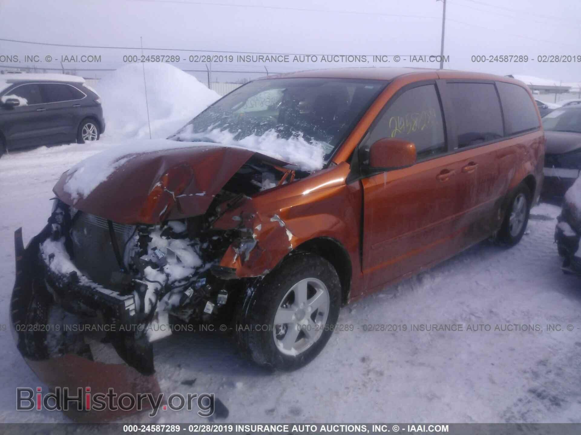 2011 DODGE GRAND CARAVAN - VIN: 2D4RN3DG0BR696517 - Фото 2