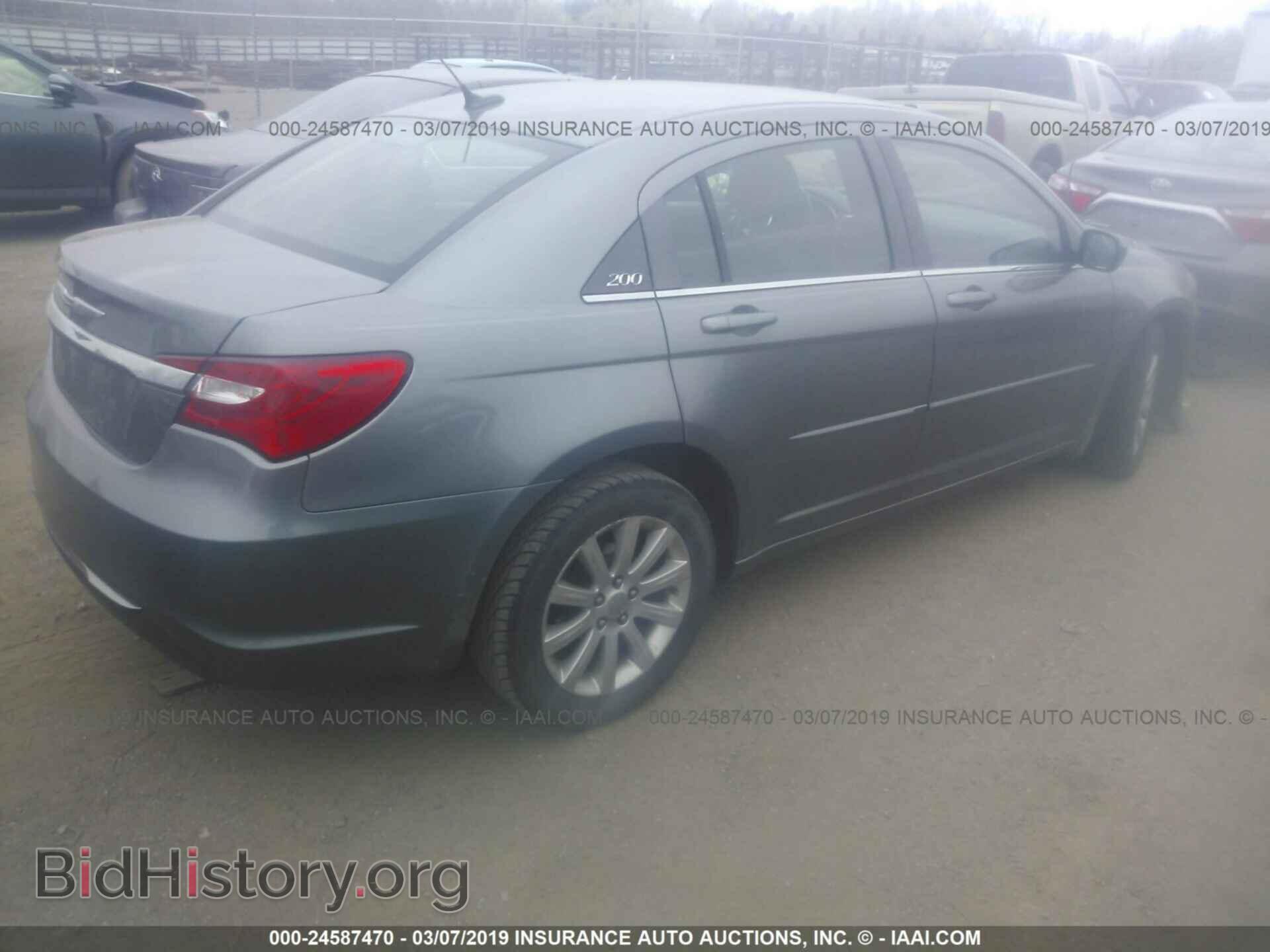 2012 CHRYSLER 200 - VIN: 1C3CCBBB8CN152005 - Фото 4