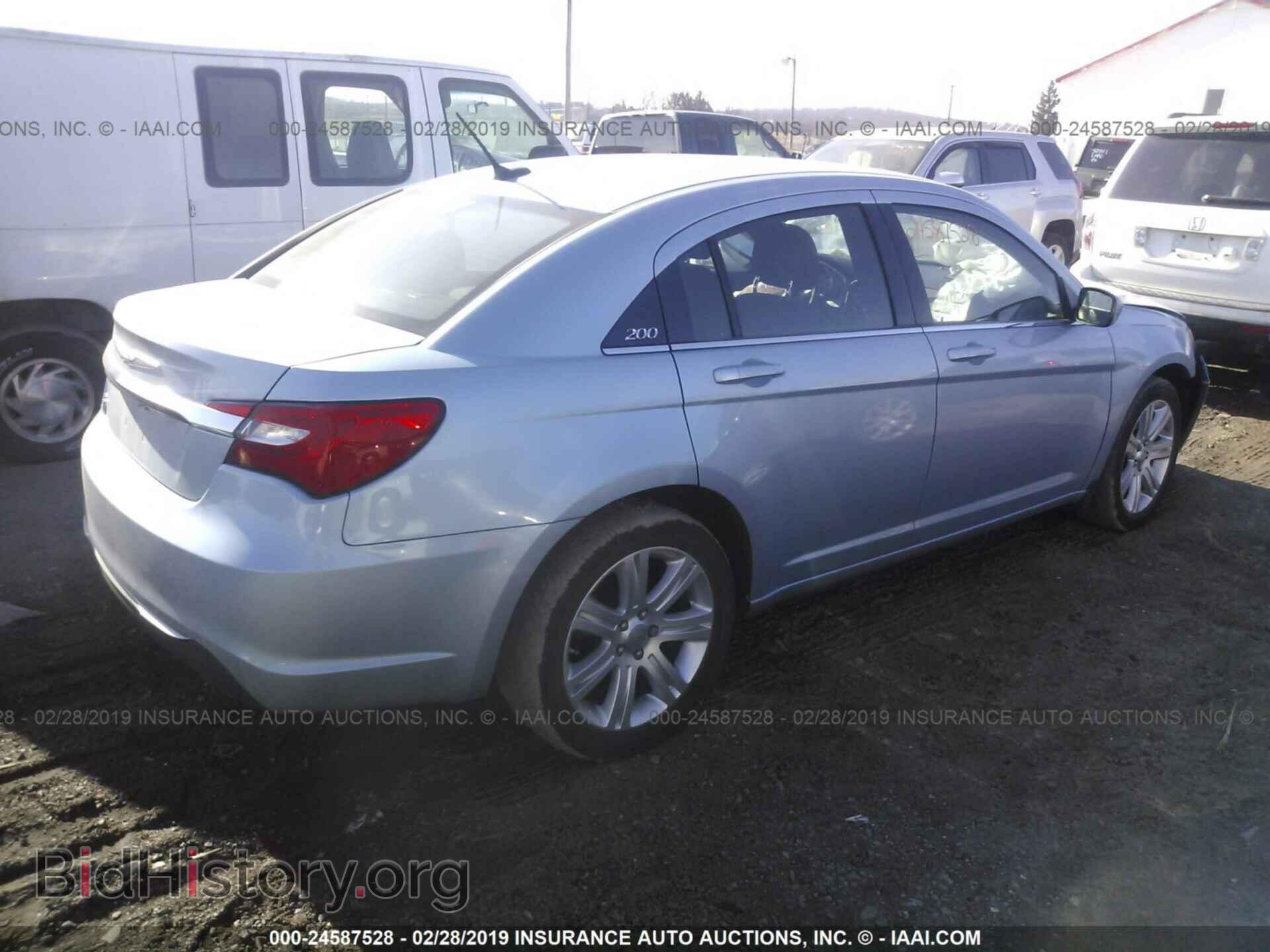 2012 CHRYSLER 200 - VIN: 1C3CCBBB2CN164053 - Photo 4
