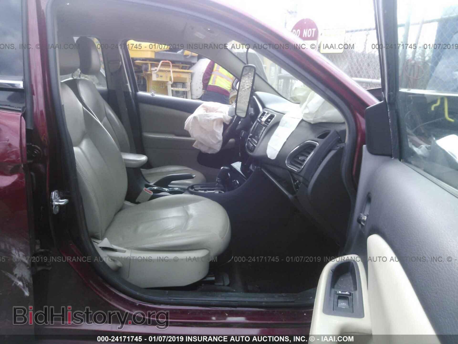 2012 CHRYSLER 200 - VIN: 1C3CCBCB6CN283609 - Photo 5