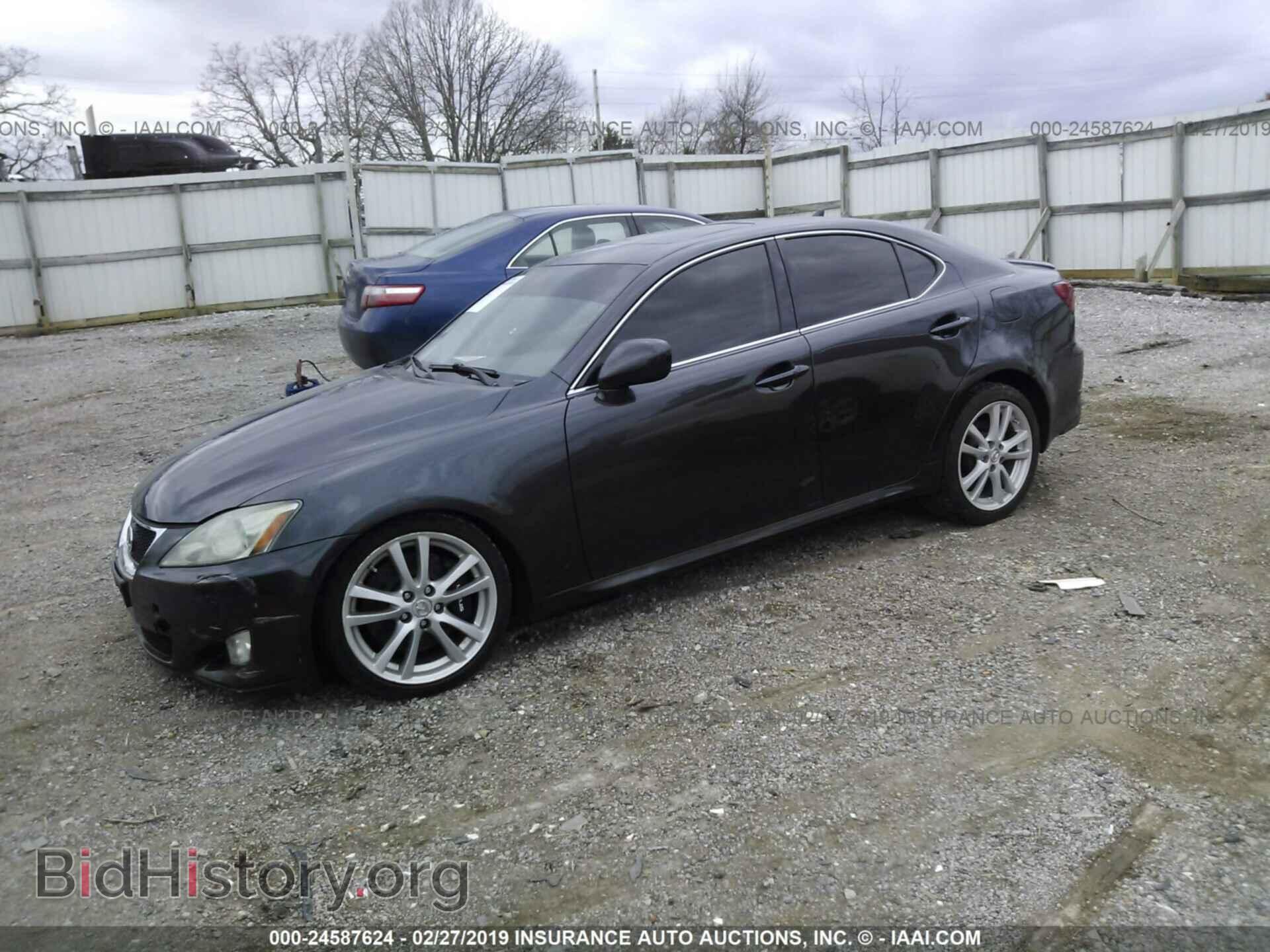 2007 LEXUS IS - VIN: JTHBE262772010729 - Photo 2