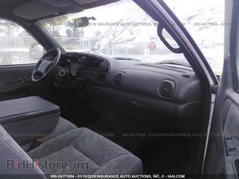 2016 Ford FOCUS (VIN 1FADP3F23GL321097) — фото 5 из 10