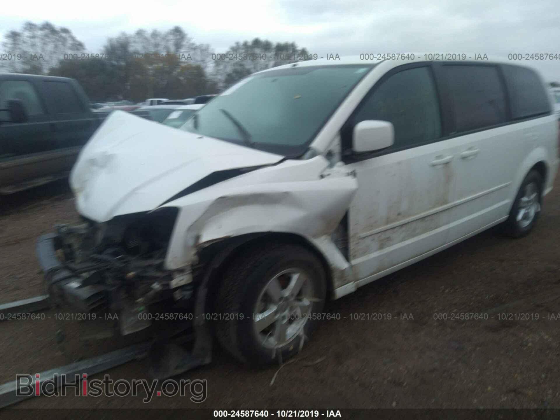 2011 Dodge Grand Caravan - VIN: 2D4RN3DGXBR611618 - Фото 2