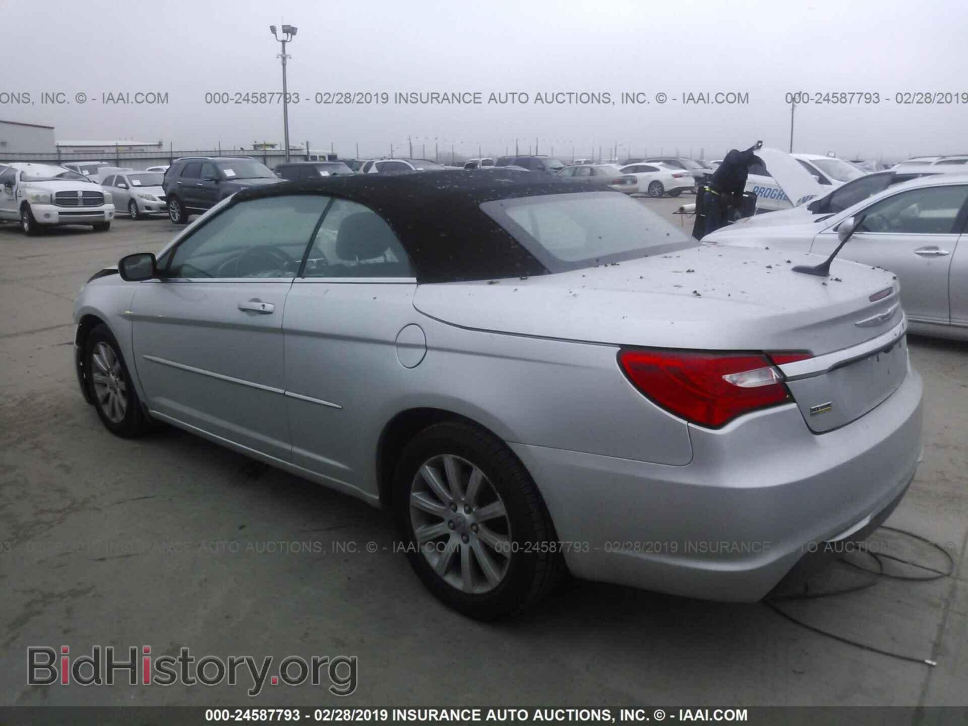 2012 CHRYSLER 200 - VIN: 1C3BCBEG0CN246138 - Фото 3