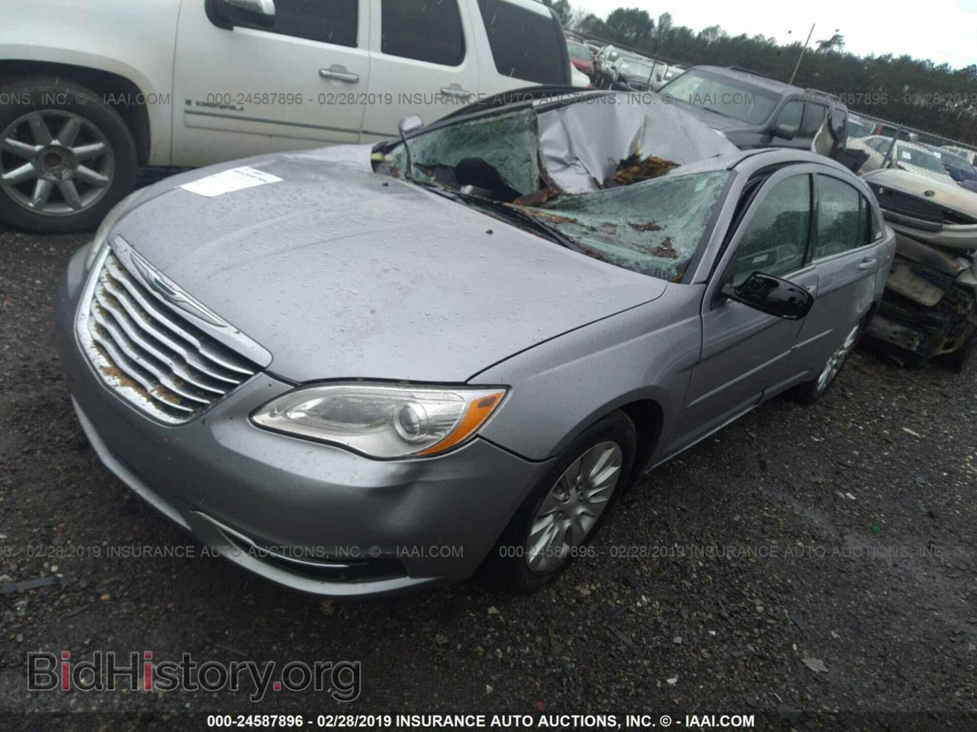 2014 CHRYSLER 200 - VIN: 1C3CCBAB4EN146187 - Фото 2